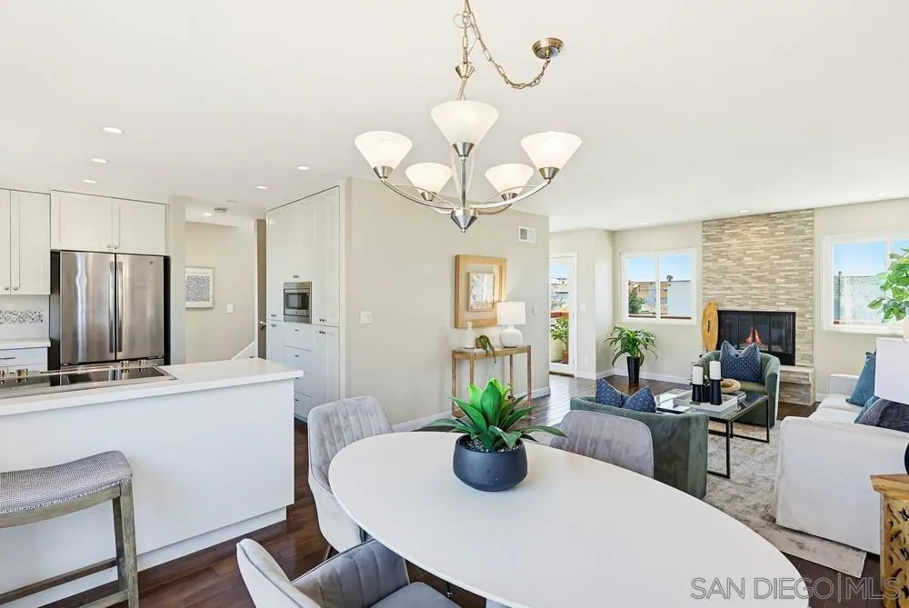 https://cdn.realtyfeed.com/cdn/127/260011395/aa4eae4ae064de1a539babea8d737877.webp