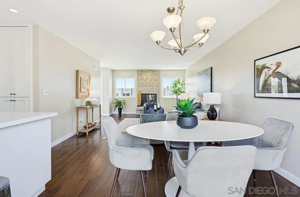 https://cdn.realtyfeed.com/cdn/127/260011395/e7a3ad24f169391aa410434dce67d6bb.webp