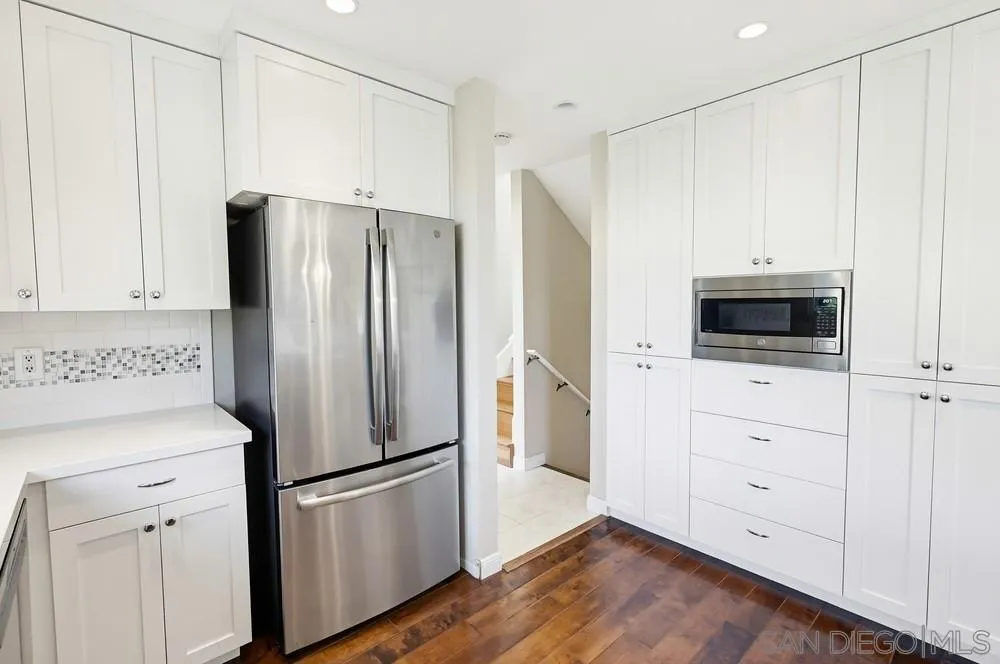 https://cdn.realtyfeed.com/cdn/127/260011395/ea7b7a8fc30ec4e9f060eb563e18815a.webp