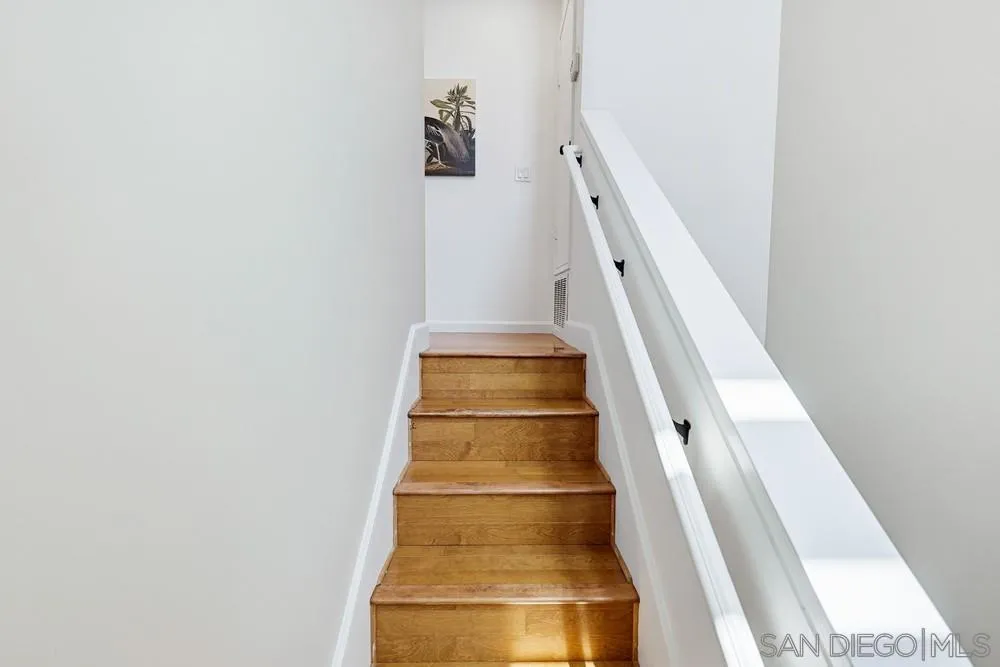 https://cdn.realtyfeed.com/cdn/127/260011395/ecc7d17019ec9e714849e7ff79594d1f.webp