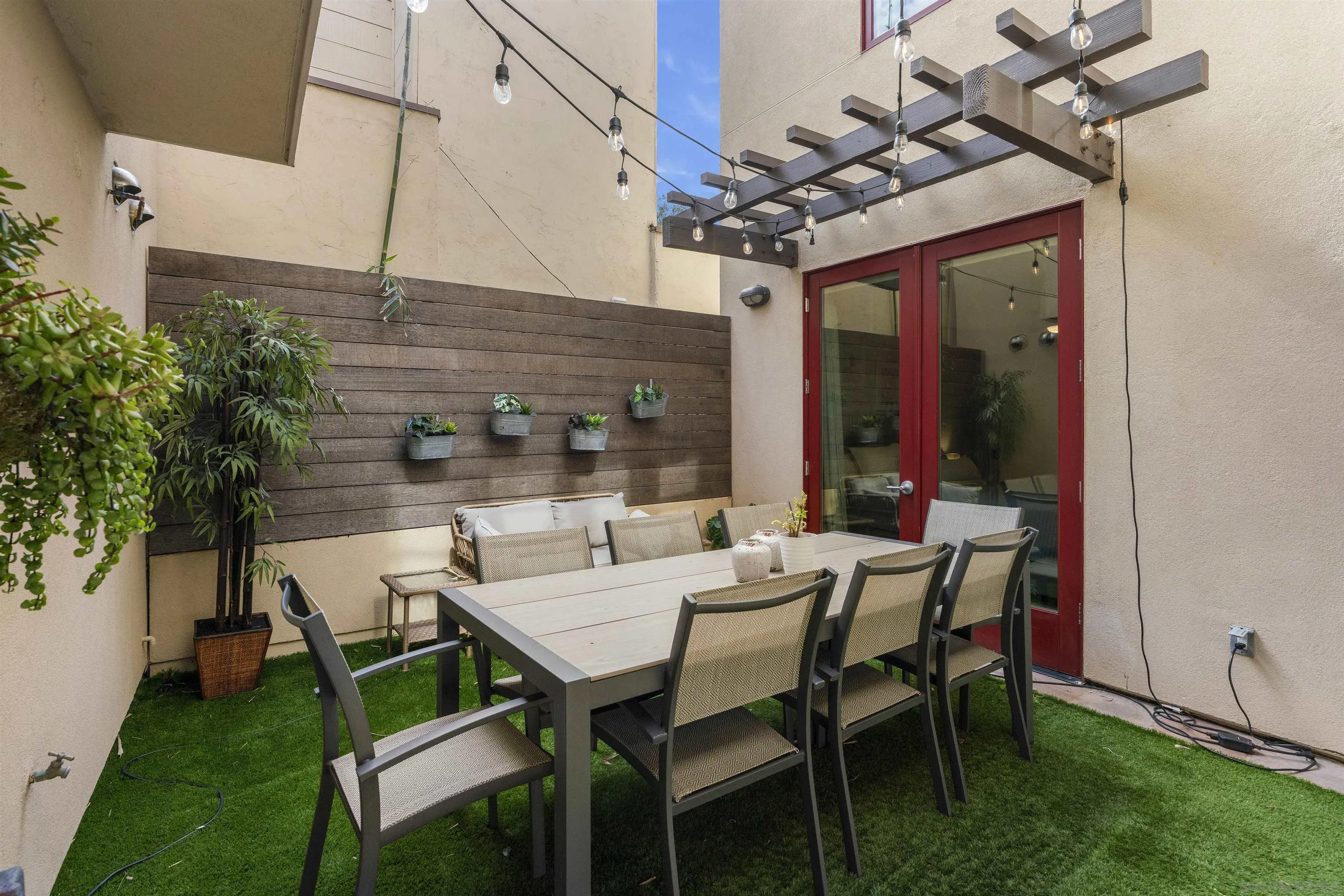 Photo #36: 260011396 Listing: Photo #36