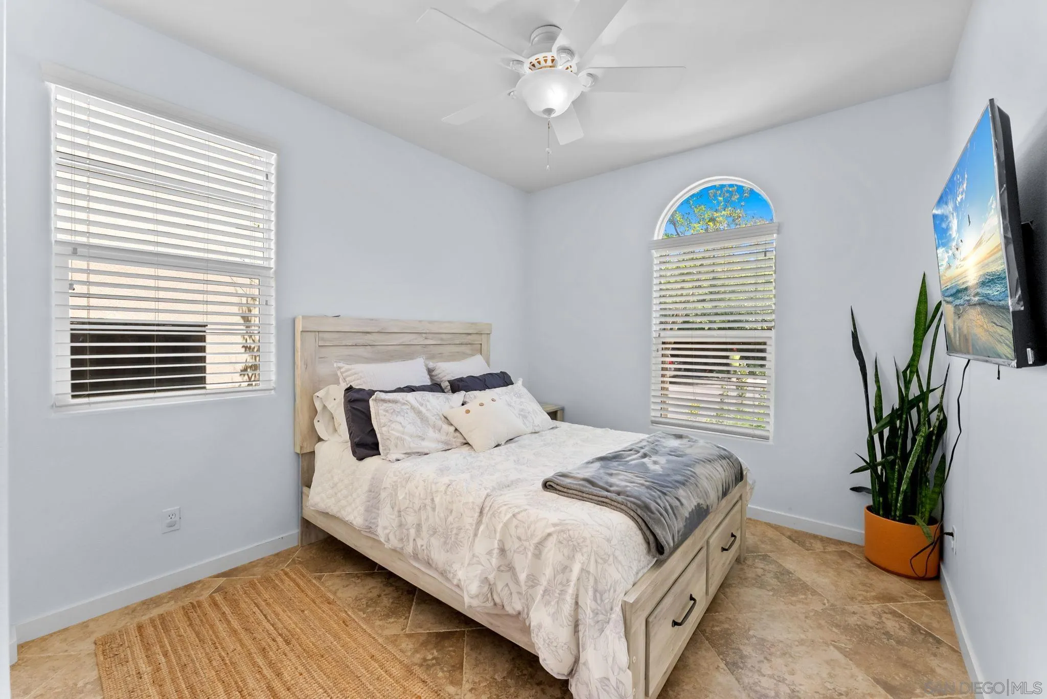 https://cdn.realtyfeed.com/cdn/127/260011397/f2a0d05d82896dcf4a864b9bba052d6f.webp