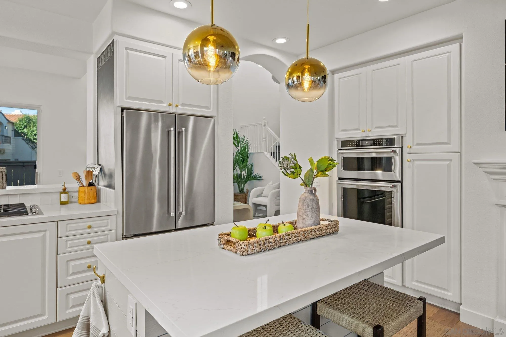 https://cdn.realtyfeed.com/cdn/127/260011398/1d515d997c59d75adc2ffbd1f3aa22ae.webp