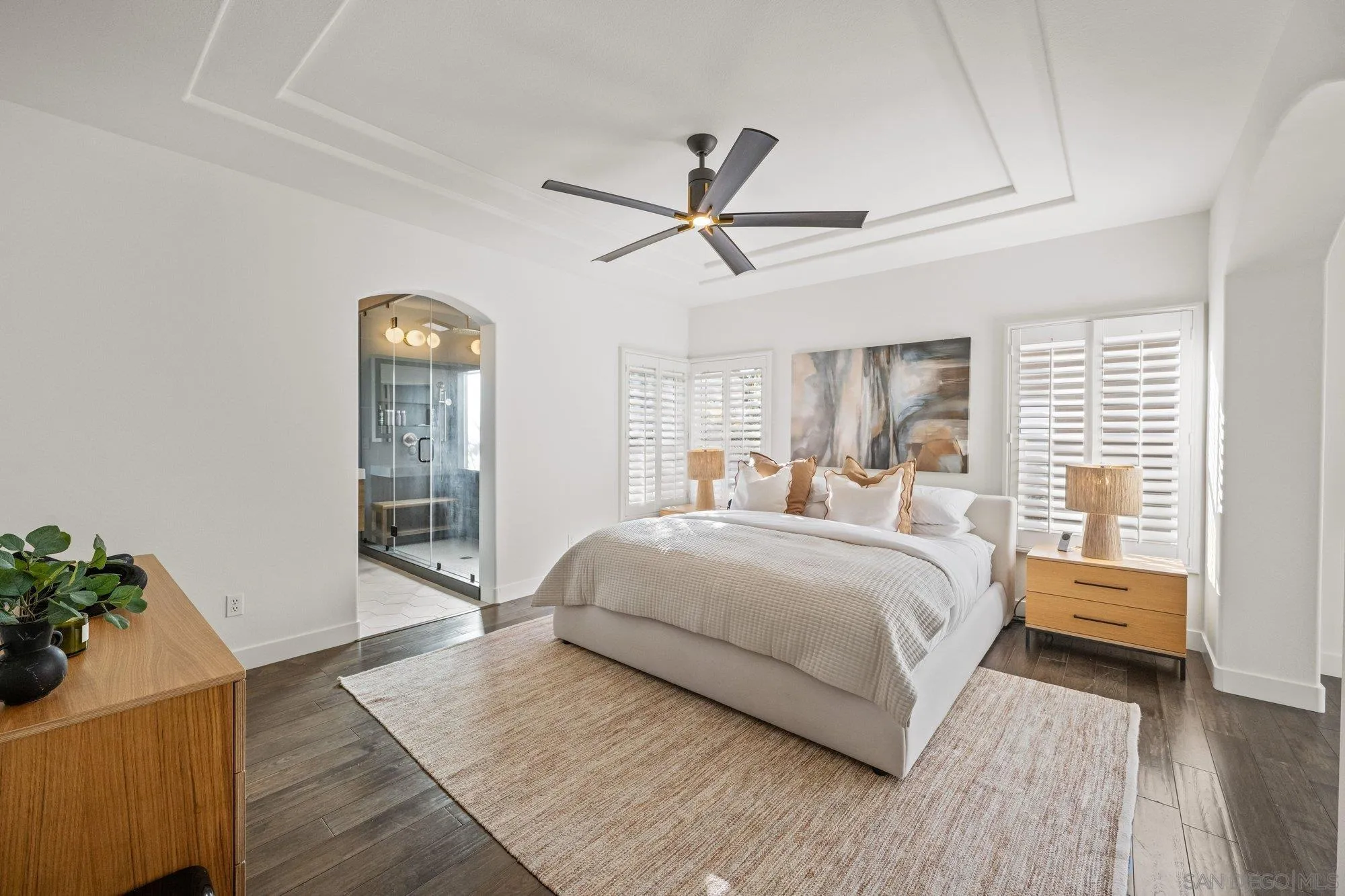 https://cdn.realtyfeed.com/cdn/127/260011398/831d9b9a41ed1c0af1ba4231867da360.webp