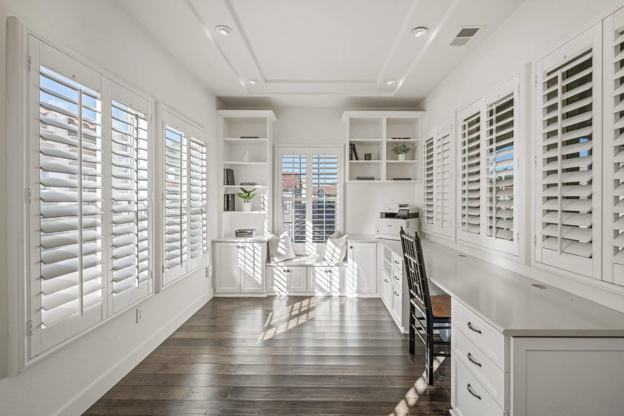 https://cdn.realtyfeed.com/cdn/127/260011398/91e9408fb5f74005d28d87b6b15a9d86.webp
