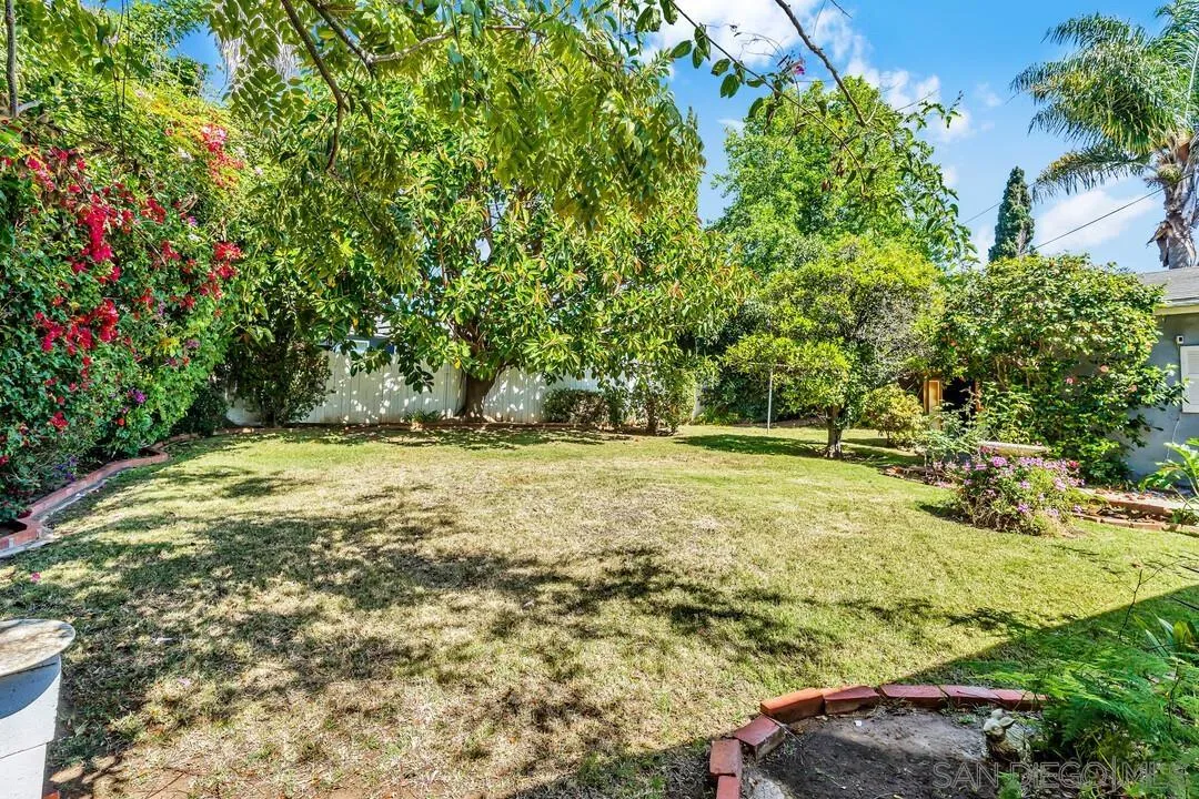 https://cdn.realtyfeed.com/cdn/127/260011400/25ad63f85d24f444b3b23c19c11ba7f3.webp