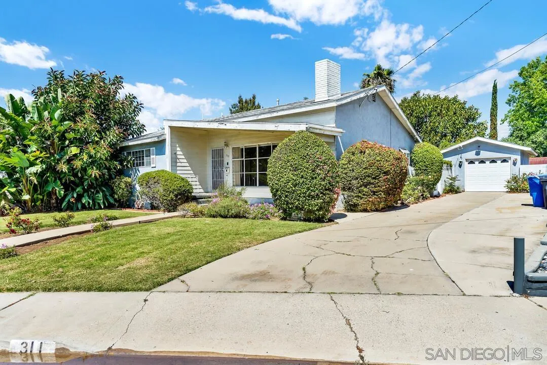 https://cdn.realtyfeed.com/cdn/127/260011400/5eaba0c568fe5c9367569db0c6487f04.webp