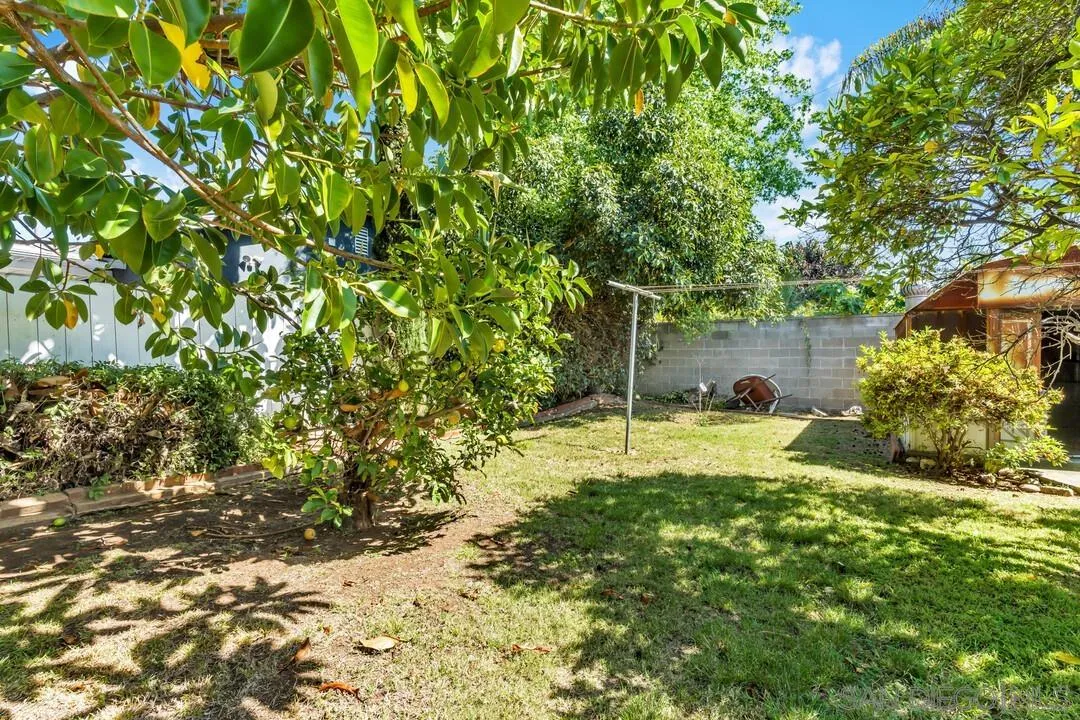 https://cdn.realtyfeed.com/cdn/127/260011400/8bfe2441d8f3c6e926d4f314bc3ce468.webp