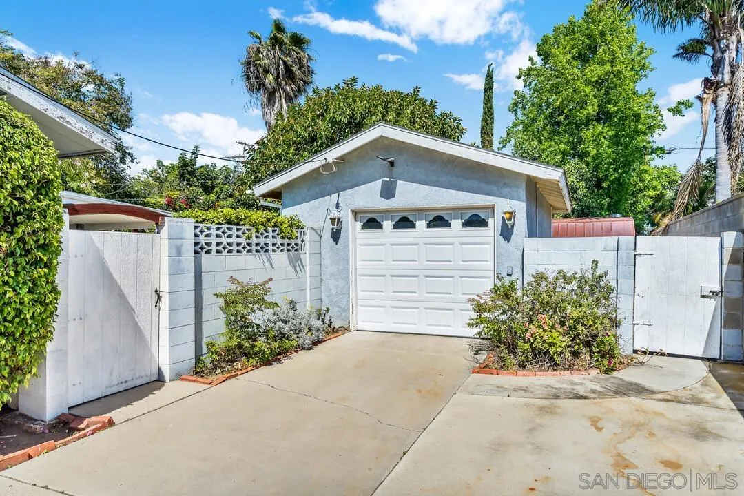 https://cdn.realtyfeed.com/cdn/127/260011400/ab0c652e5fde14ee0d9b8afd31a4f6c5.webp