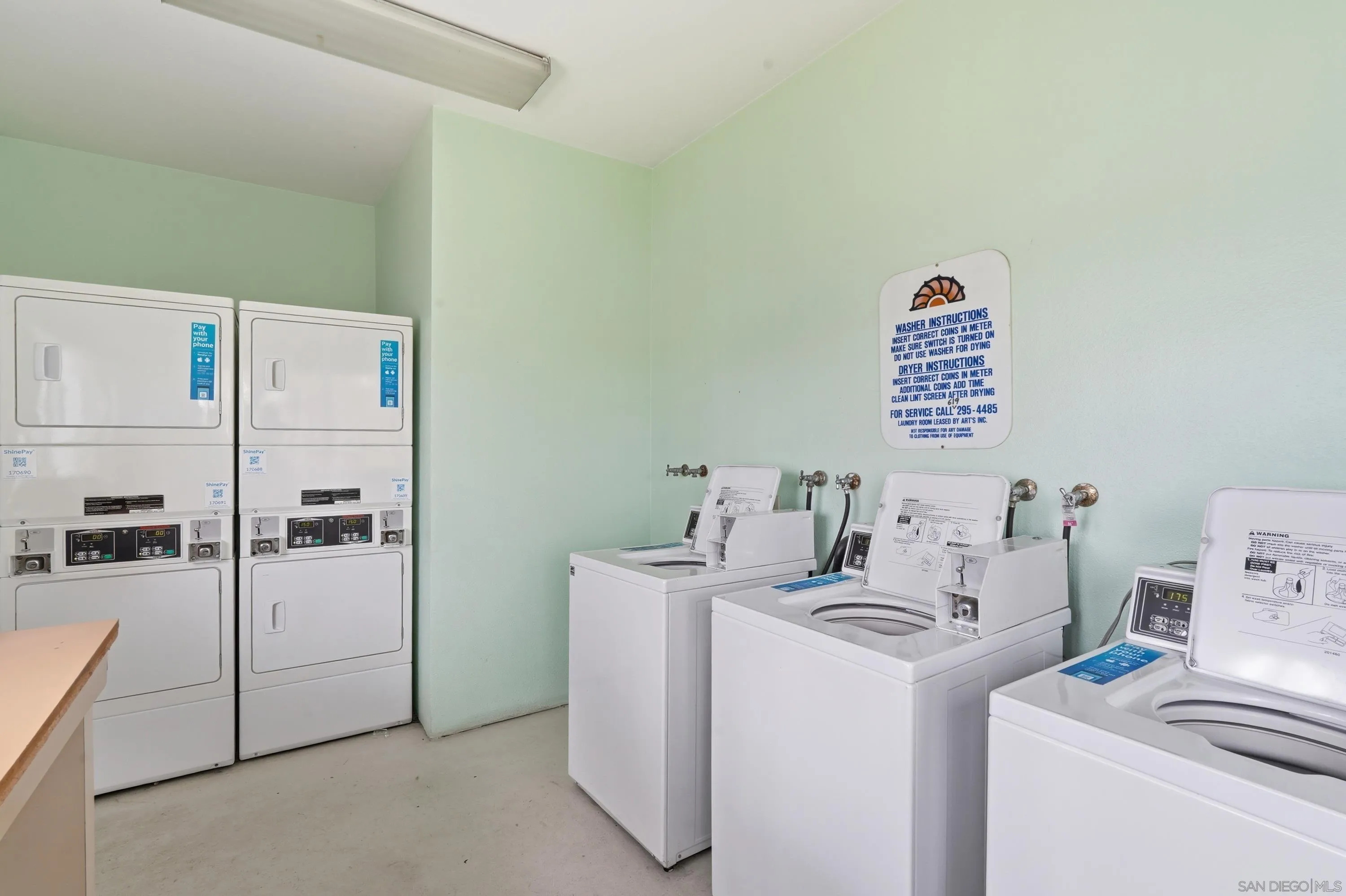 https://cdn.realtyfeed.com/cdn/127/260011404/0ef29d96186a4c1a9d8efd9f1b4ae155.webp