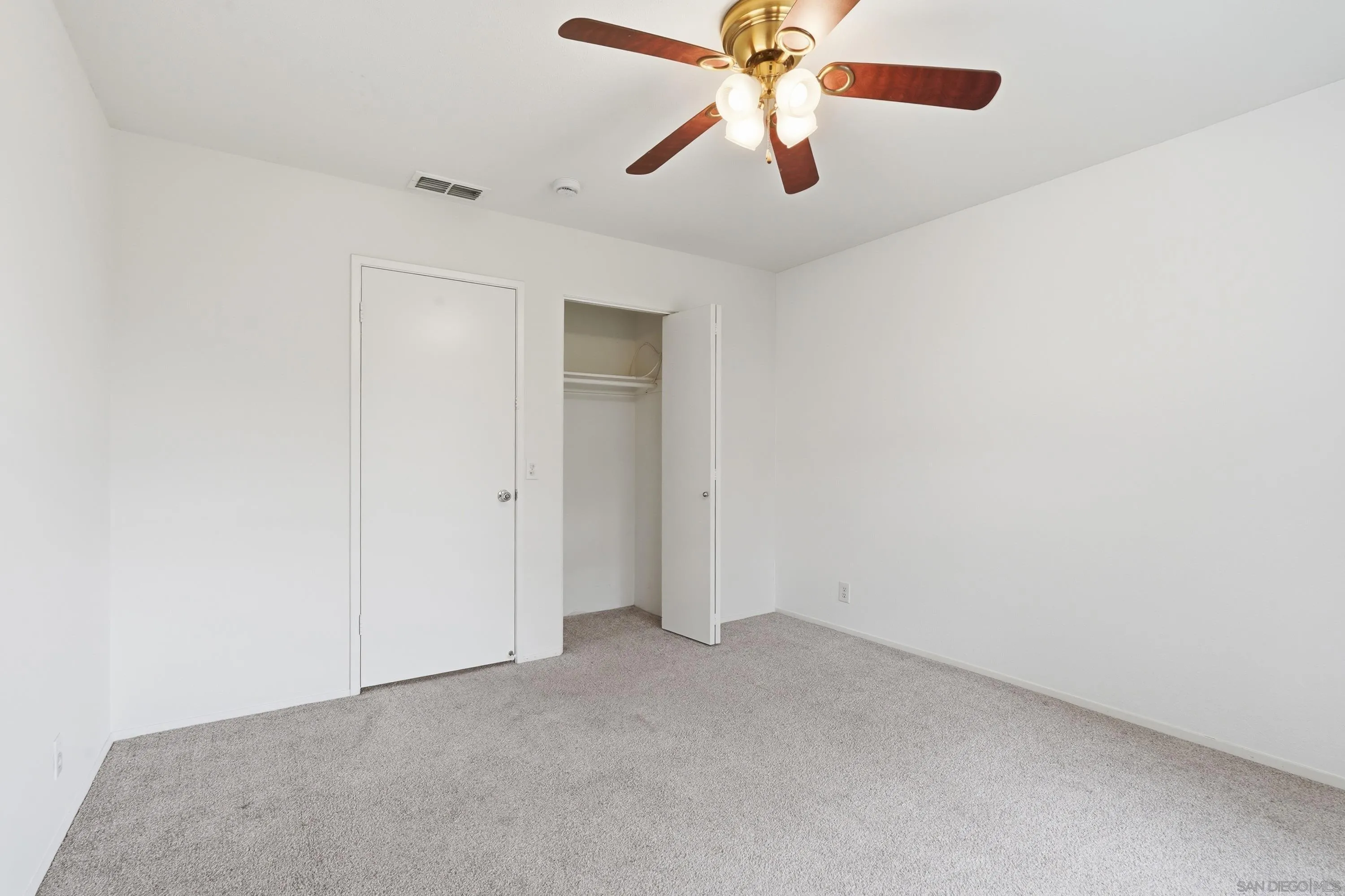 https://cdn.realtyfeed.com/cdn/127/260011404/5205b2e13f53201a58f0b93e33473438.webp