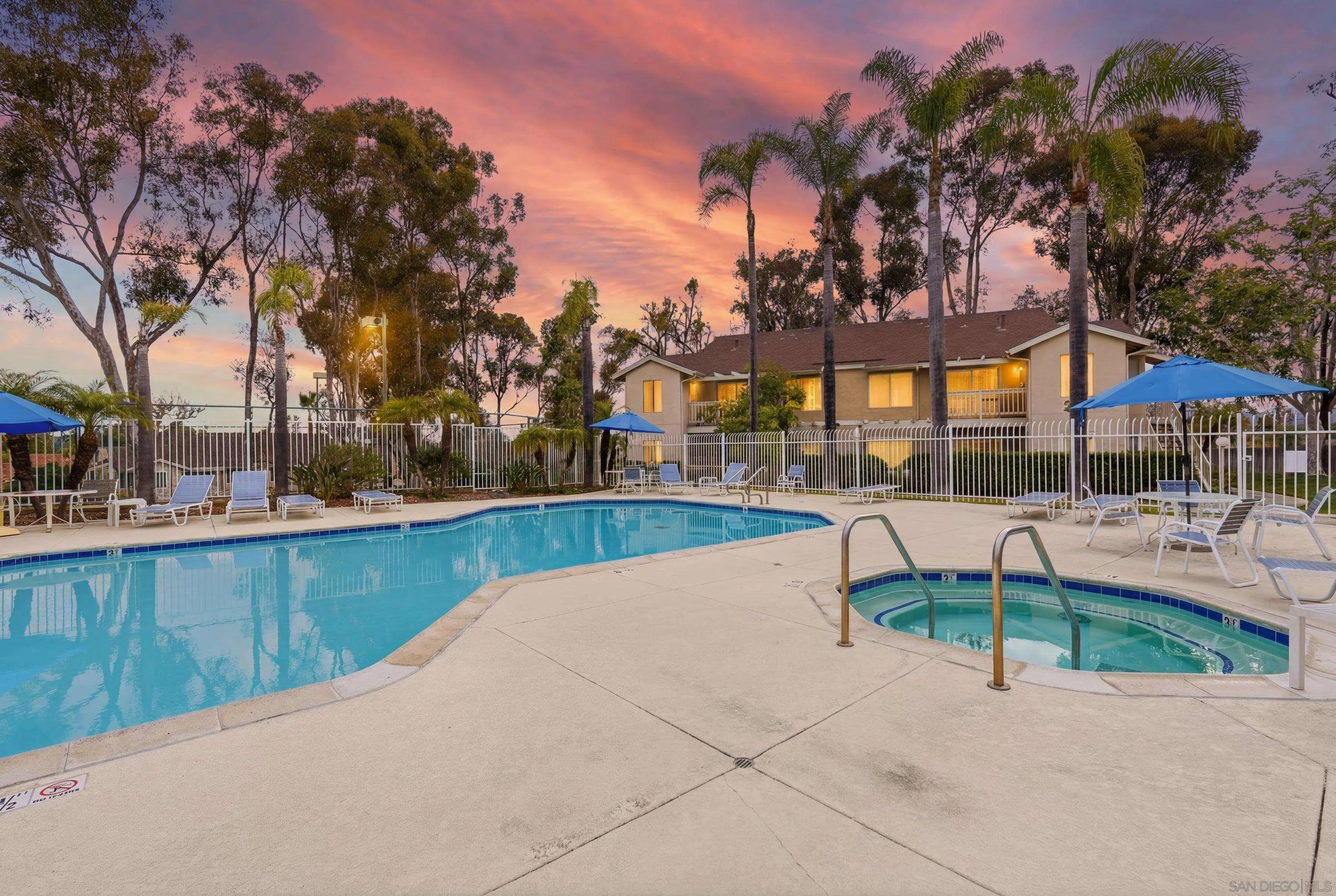 https://cdn.realtyfeed.com/cdn/127/260011404/7ff5070bdf3399449f4bde8a05a34e66.webp