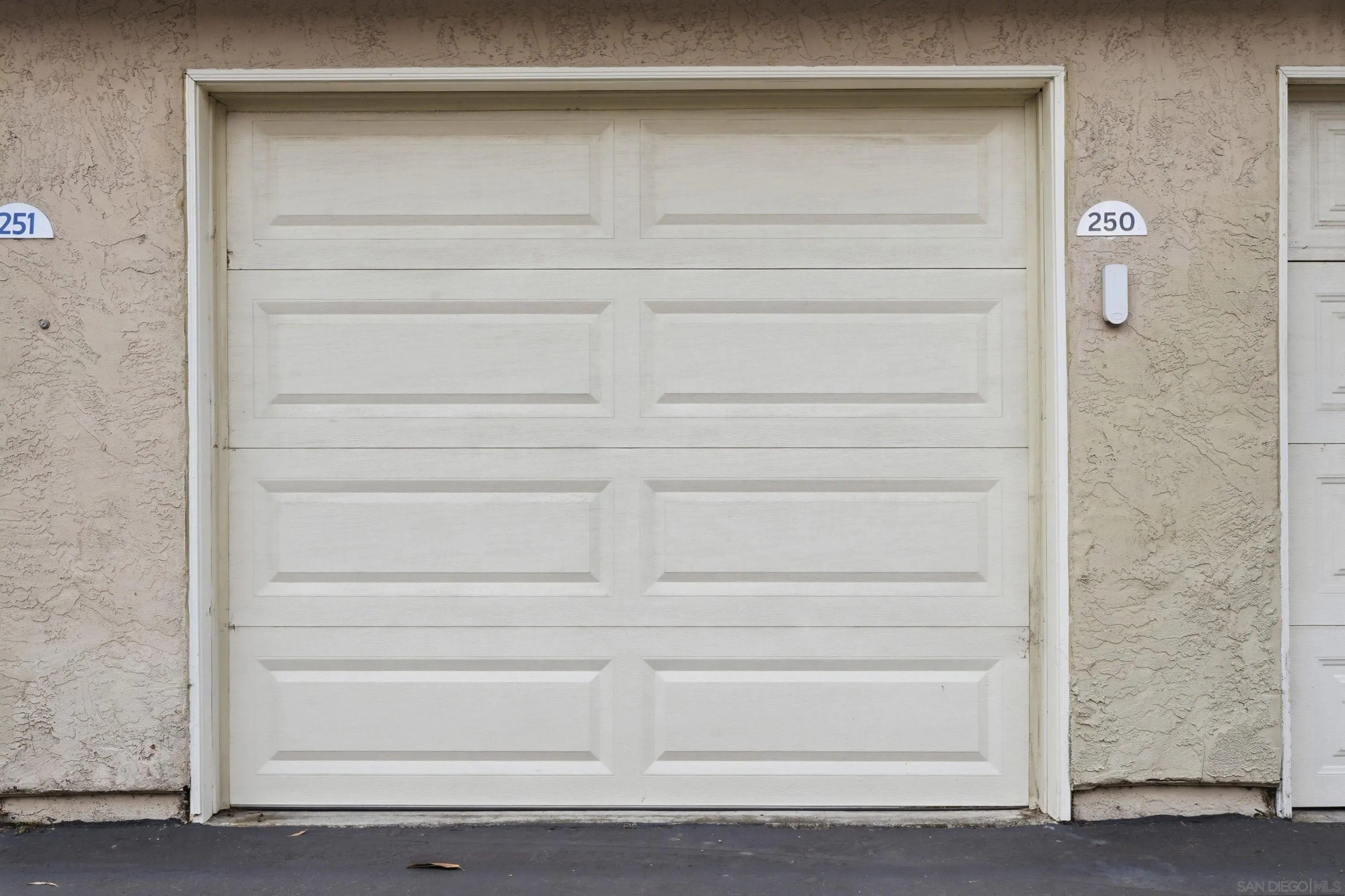 https://cdn.realtyfeed.com/cdn/127/260011404/8ce3d34561b12c8b846a815fbb5ec17e.webp