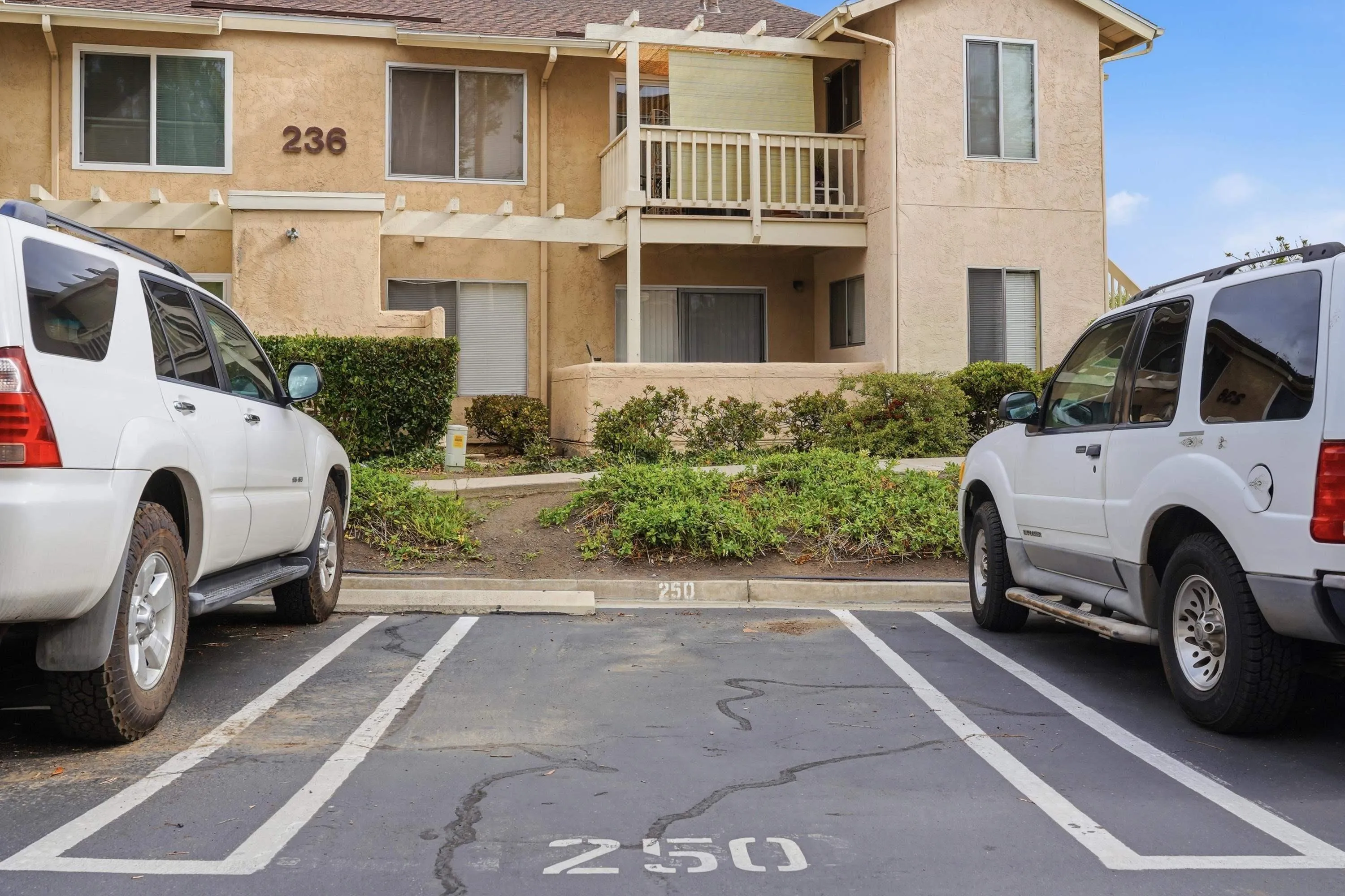 https://cdn.realtyfeed.com/cdn/127/260011404/bc949411c2b21cc83ced5a396b3289d6.webp