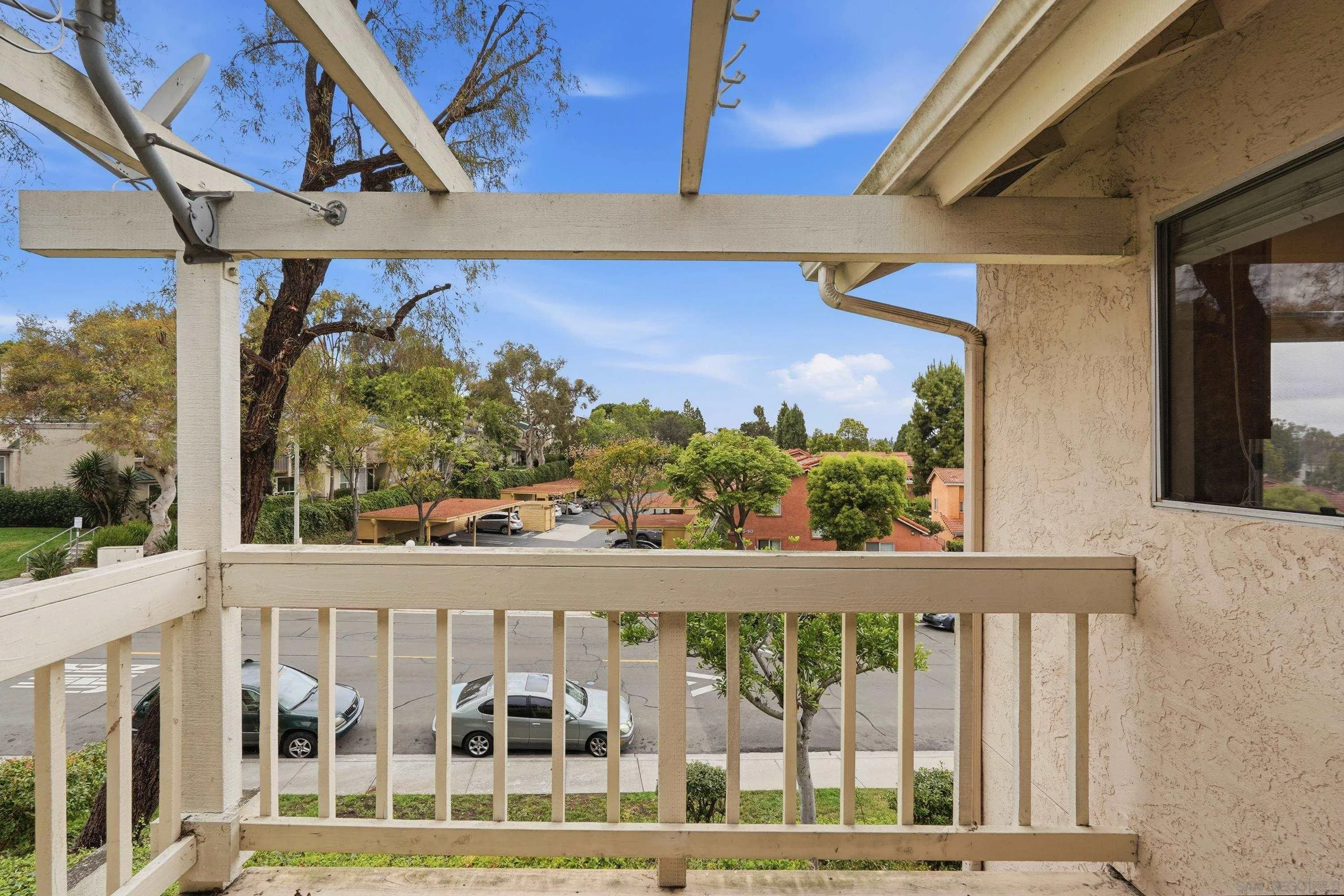 https://cdn.realtyfeed.com/cdn/127/260011404/c83b62bf55b19c56ece794c41b036cd6.webp