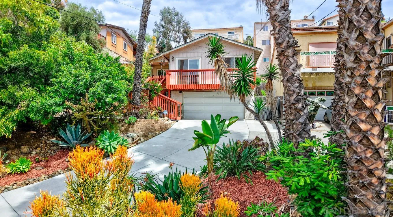 https://cdn.realtyfeed.com/cdn/127/260011405/206c2527967cf24aef815d2332d99cad.webp