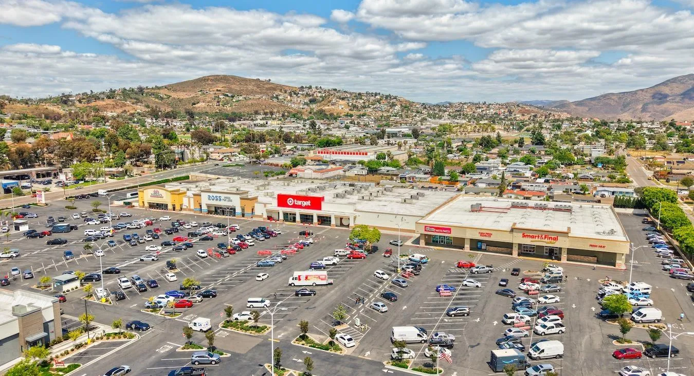https://cdn.realtyfeed.com/cdn/127/260011405/48fbed1bc53534a278d61fe149300c8e.webp
