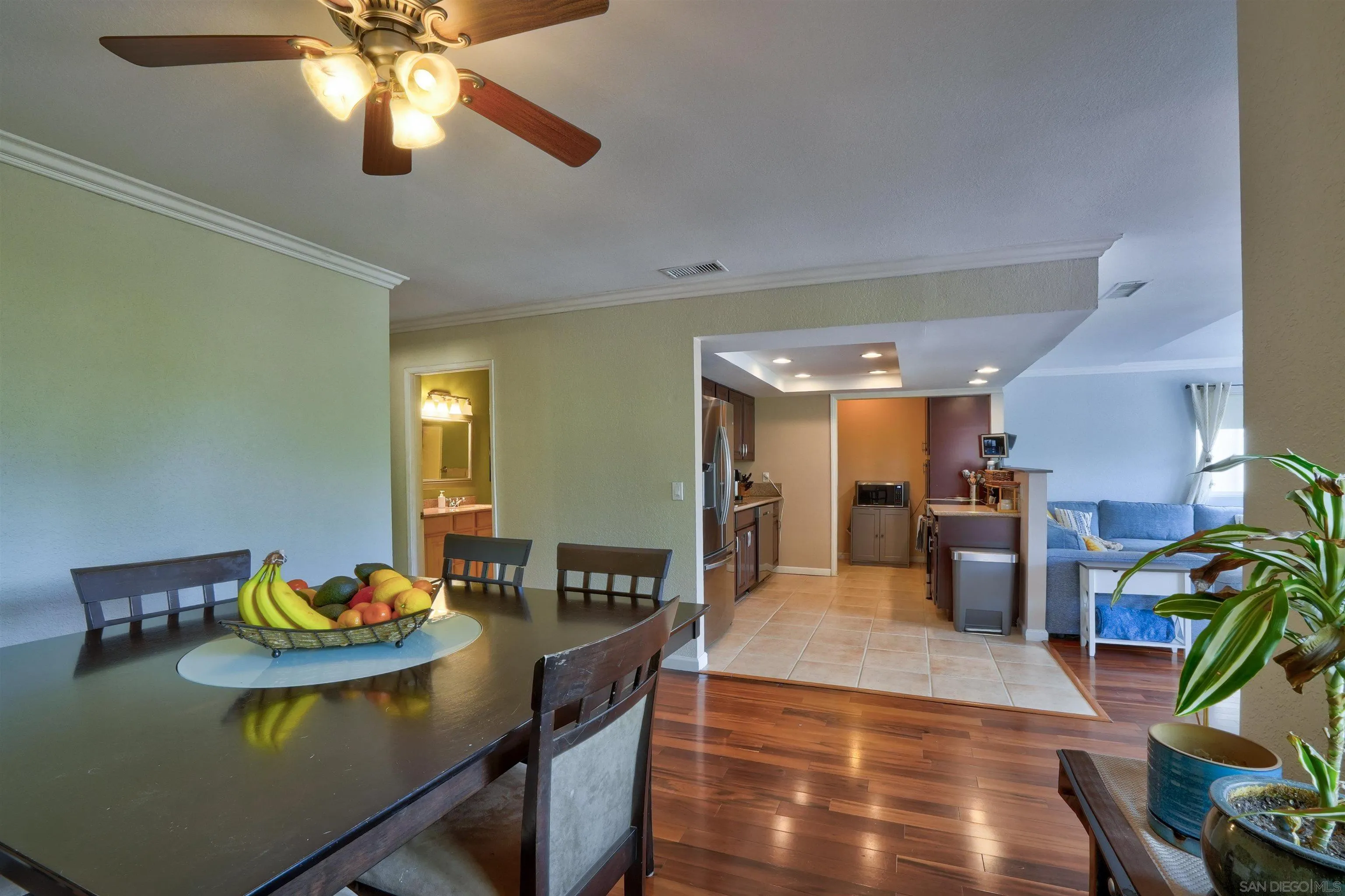 https://cdn.realtyfeed.com/cdn/127/260011405/51f0c3353f5329ad3ef29372c75d299b.webp