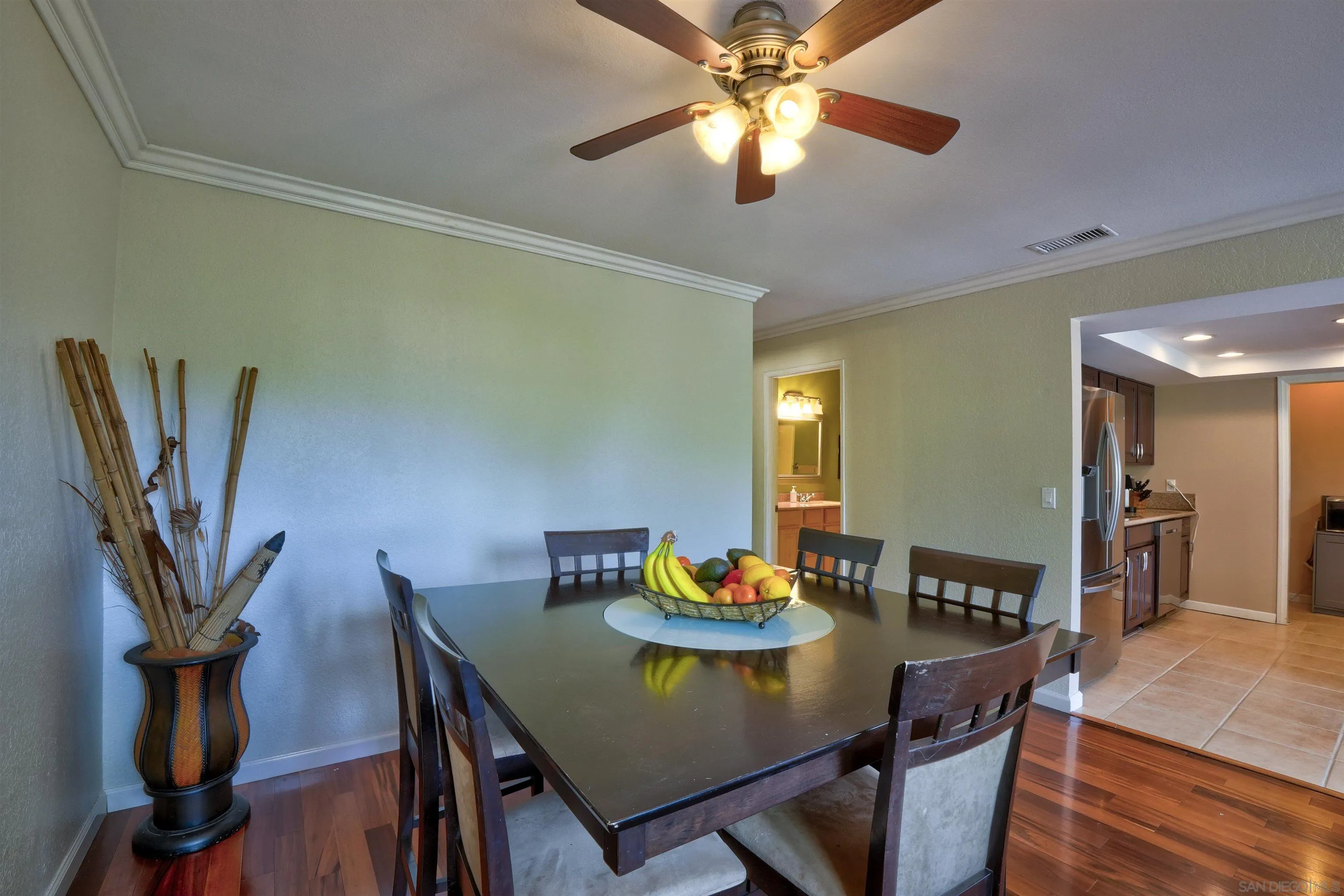 https://cdn.realtyfeed.com/cdn/127/260011405/b3075d10bd6c4dc5653cf88d69f894c4.webp