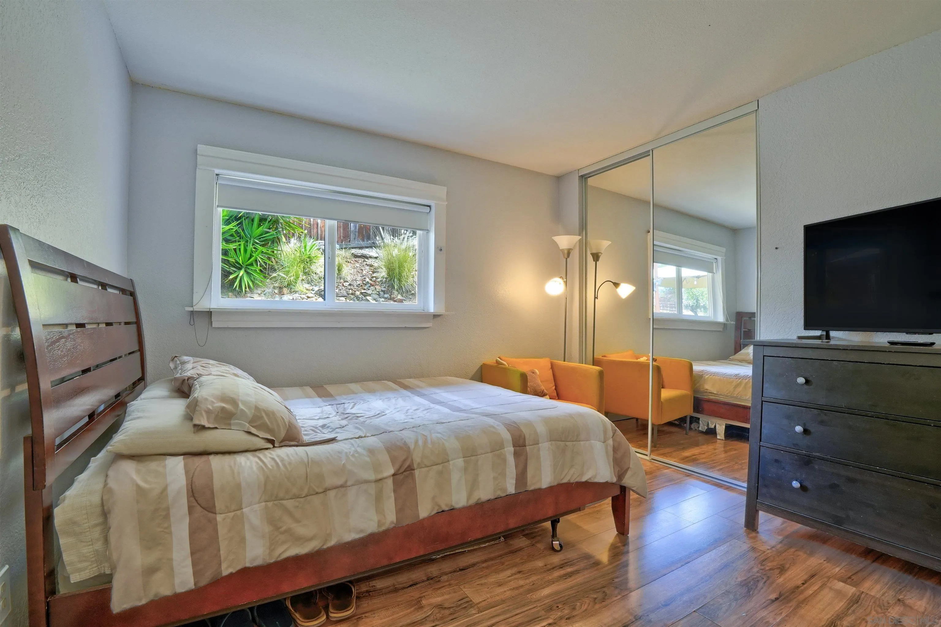 https://cdn.realtyfeed.com/cdn/127/260011405/dad48ce9d9369c7cdfdc035c78d7cec1.webp