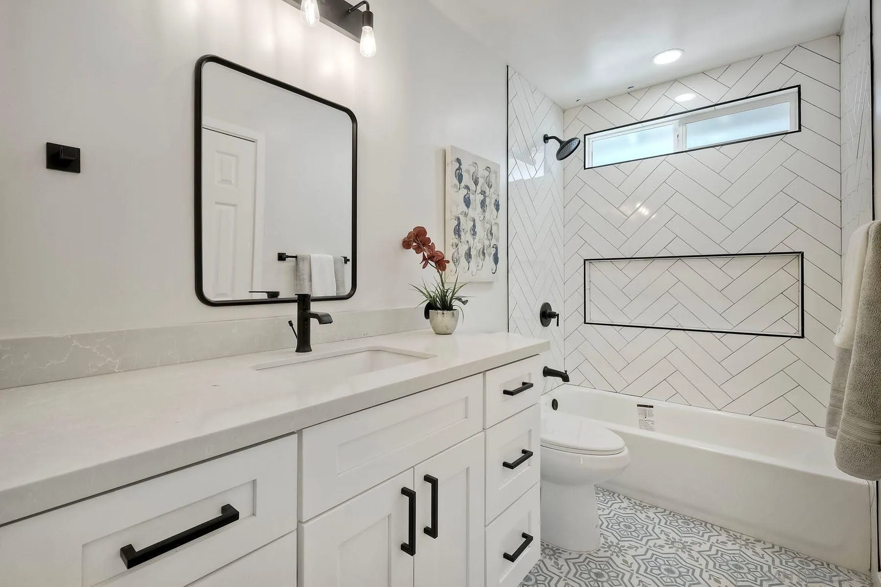 Photo #17: 260011406 Listing: Photo #17