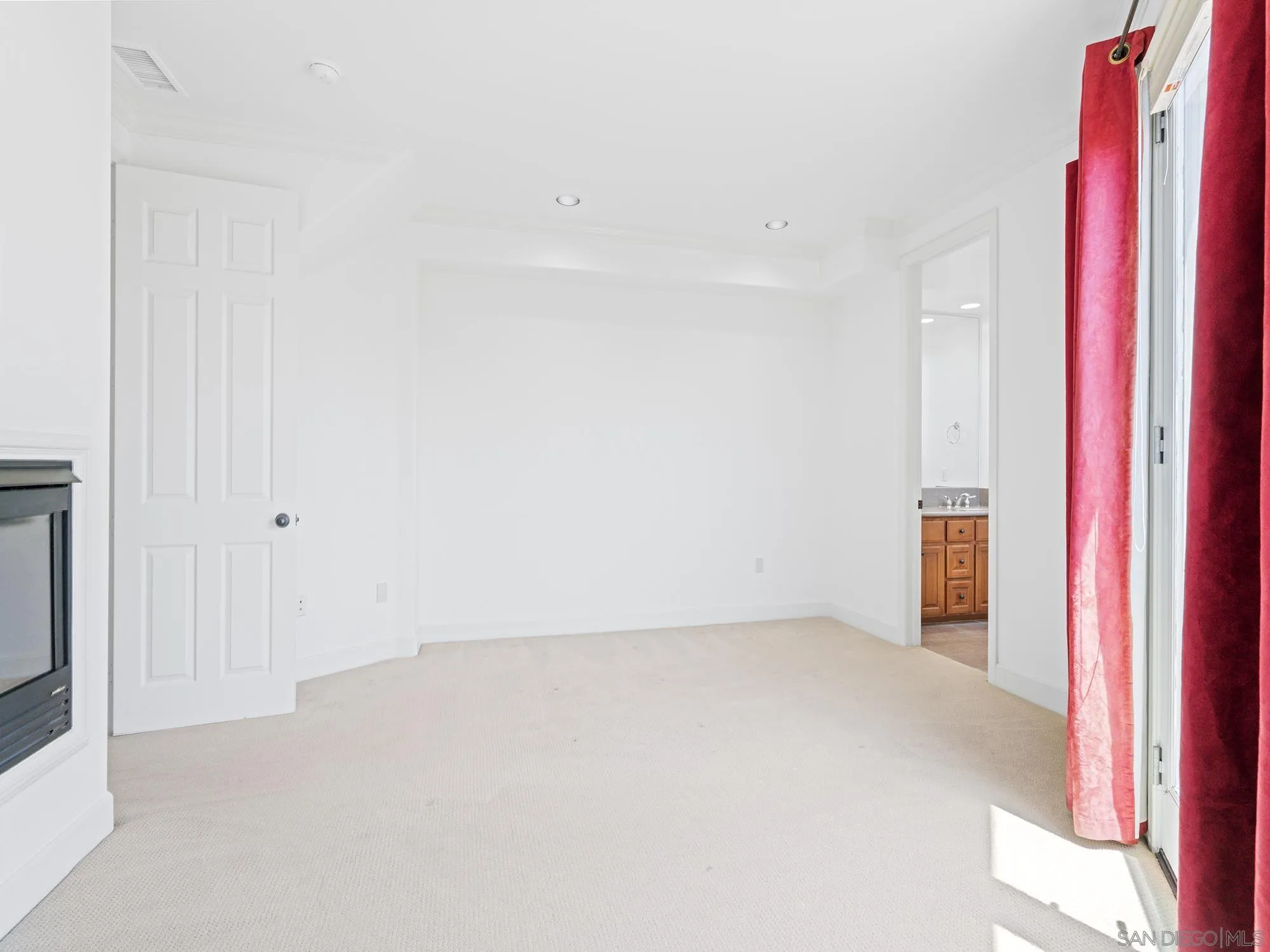 Photo #14: 260011407 Listing: Photo #14
