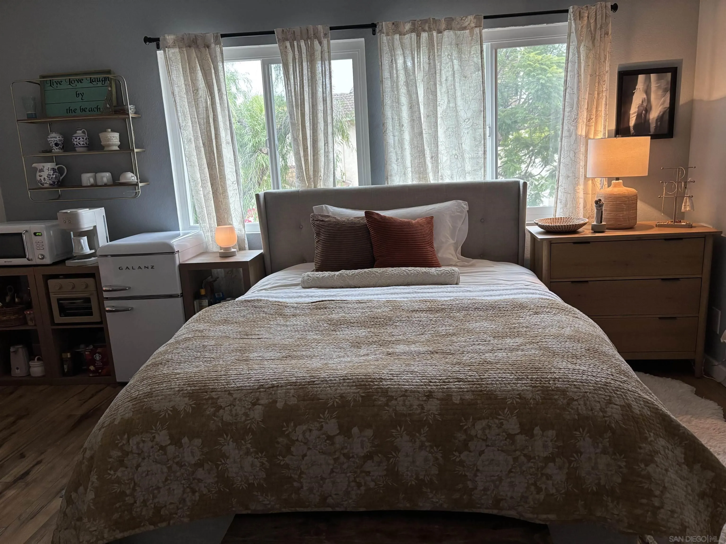https://cdn.realtyfeed.com/cdn/127/260011410/1c35c7cccb999e1b5bfdd2e4215508ba.webp