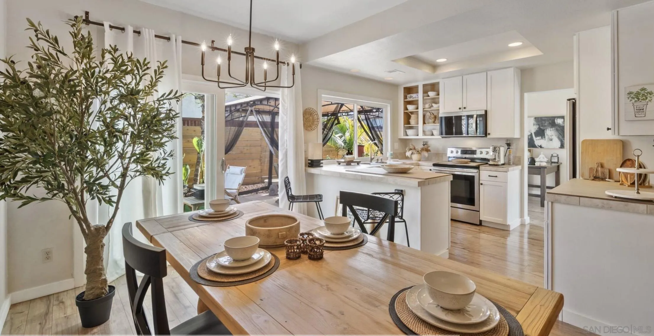 https://cdn.realtyfeed.com/cdn/127/260011410/9bf819ed5d4ebc1e9fc1c5a56aa948a0.webp