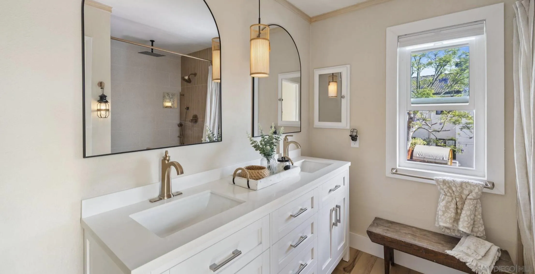 https://cdn.realtyfeed.com/cdn/127/260011410/e29d5bcff513a6bb093ae101d737b945.webp