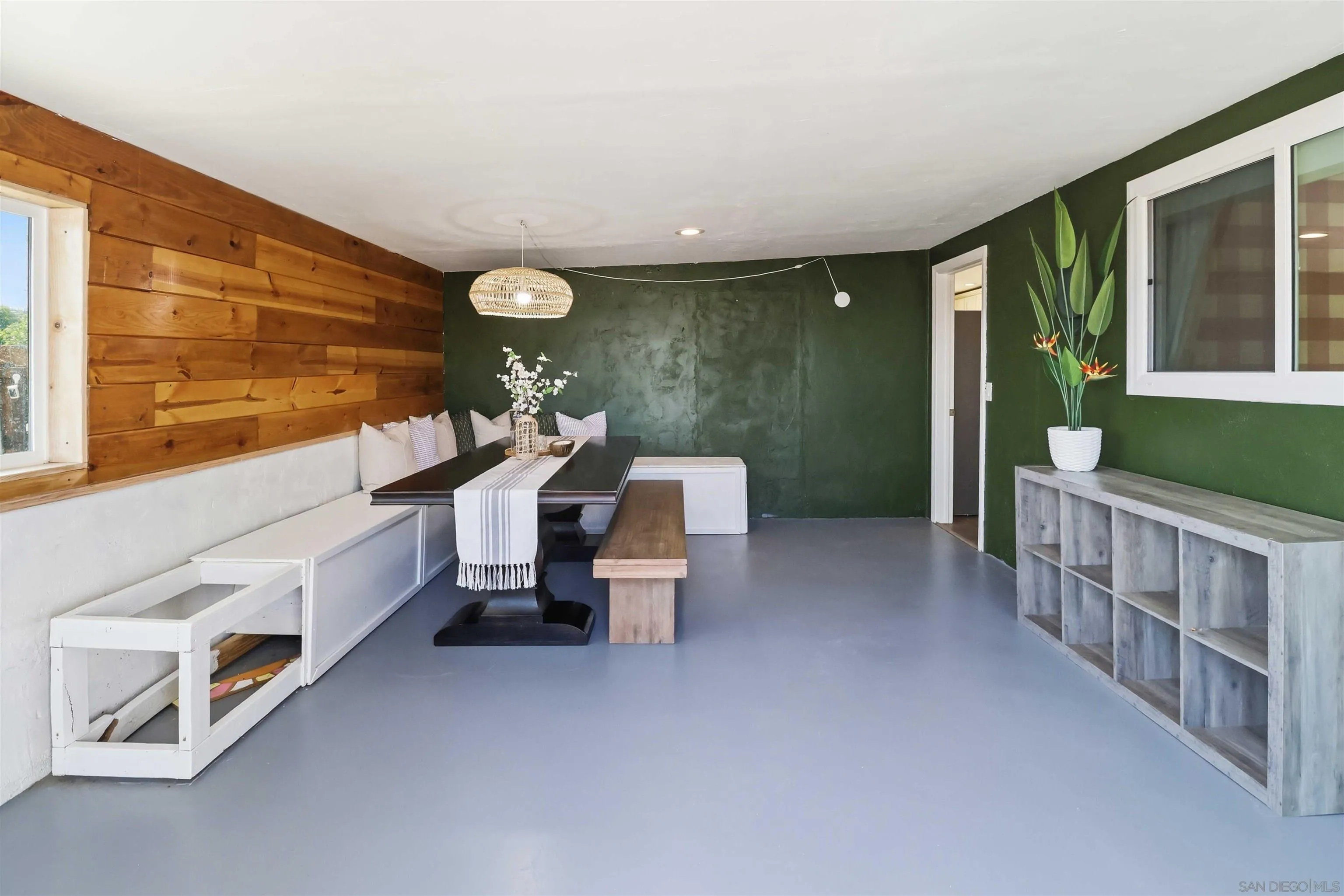 https://cdn.realtyfeed.com/cdn/127/260011411/1bd5fac3217c19d57177f447894e68ab.webp
