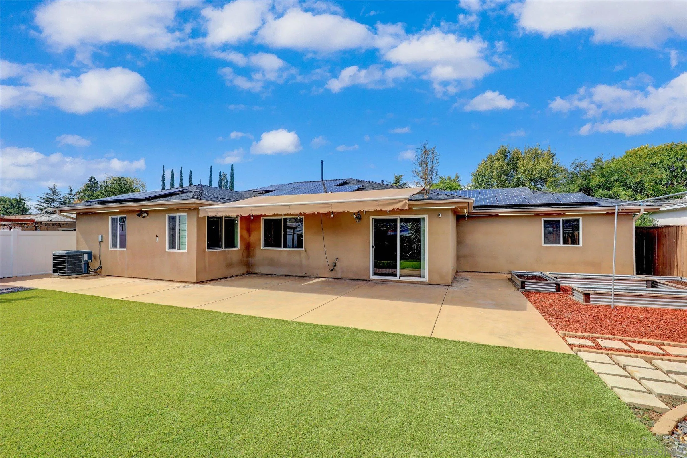 https://cdn.realtyfeed.com/cdn/127/260011412/0768c81dbd0b10c4bff58a26621b2a7c.webp