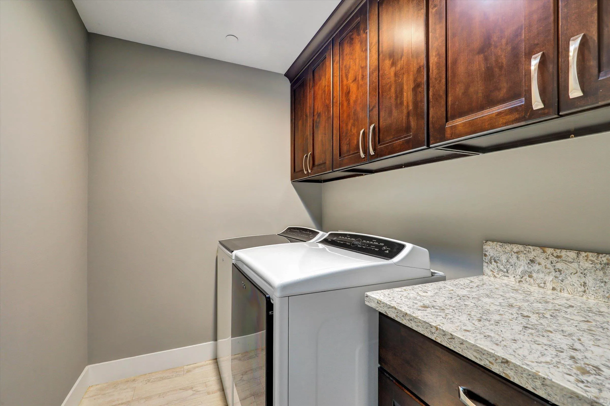 https://cdn.realtyfeed.com/cdn/127/260011412/6c64a515e26b58240560a6bb29638736.webp