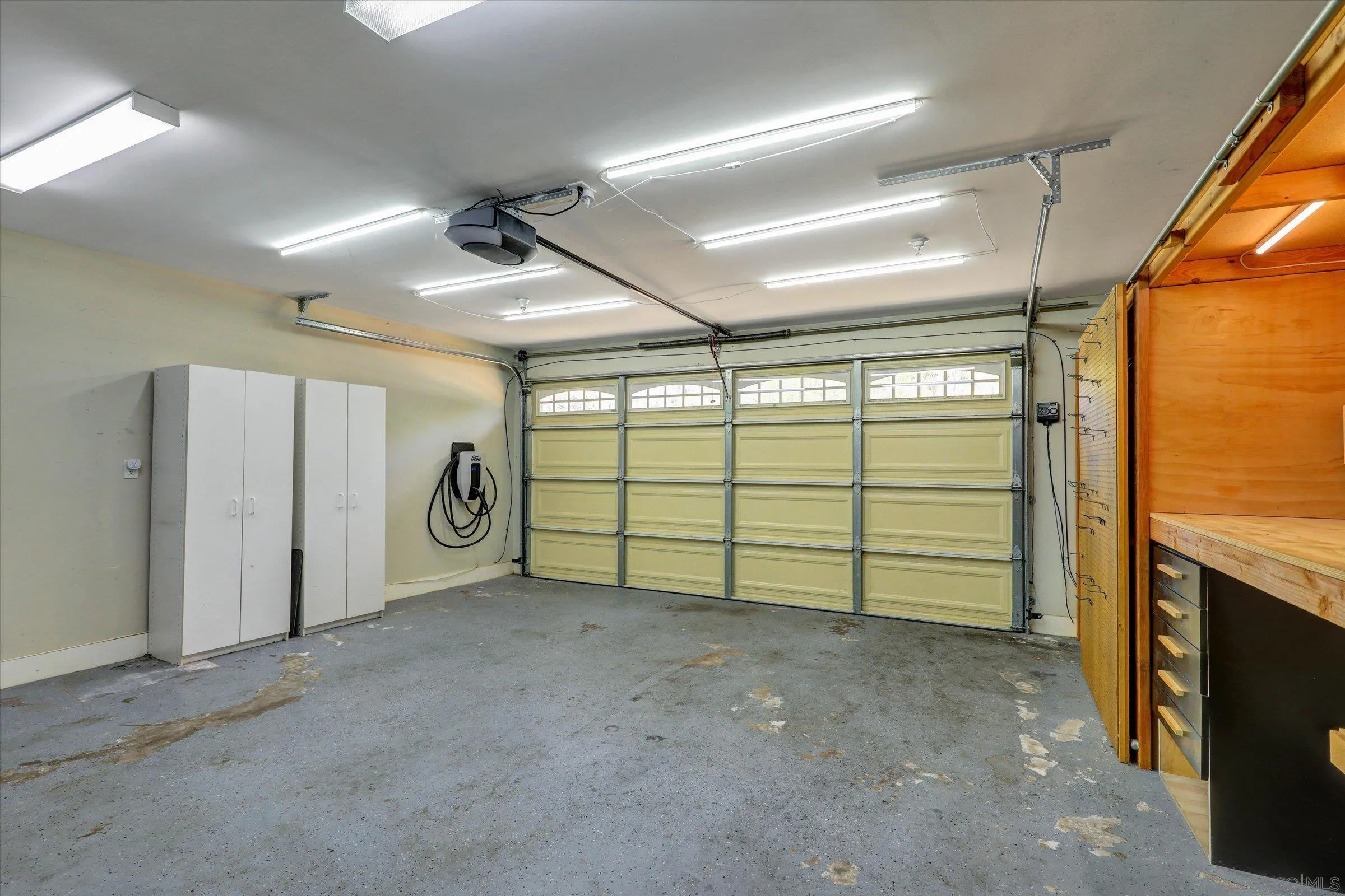 https://cdn.realtyfeed.com/cdn/127/260011412/8beda77ae62a9a9131379fc8ad4b2976.webp