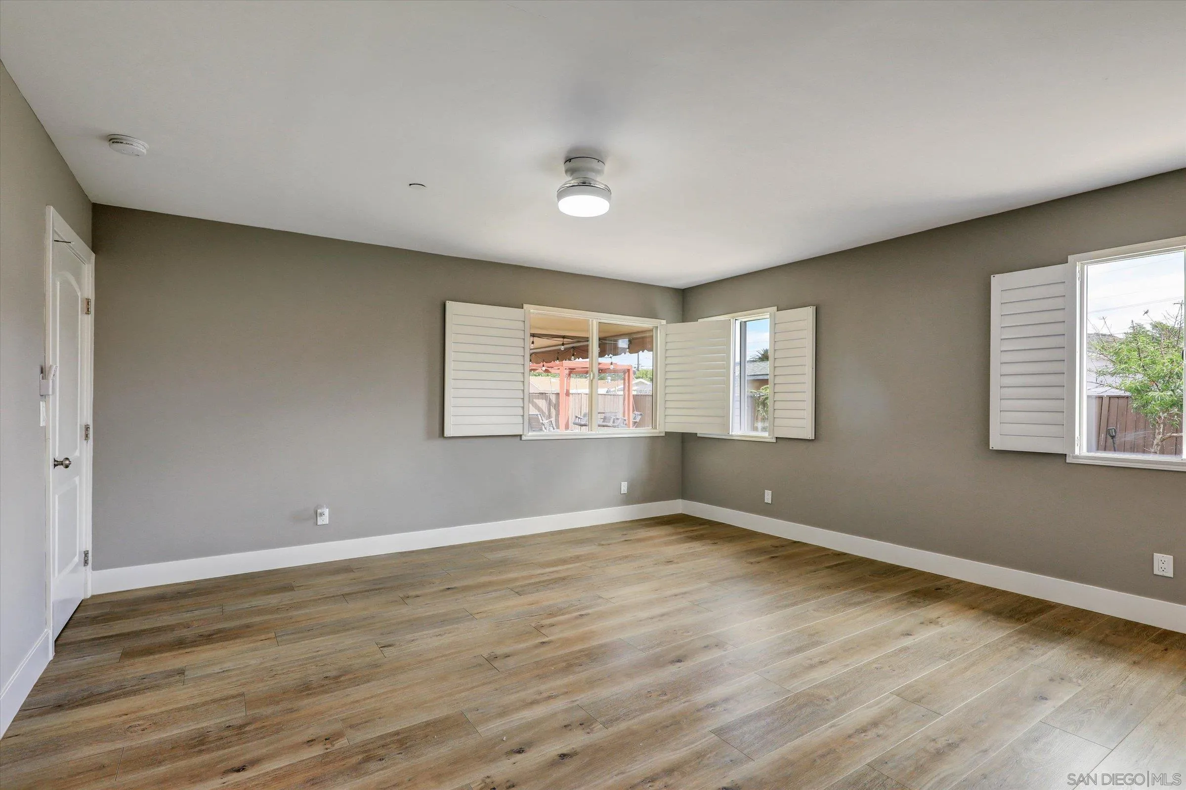 https://cdn.realtyfeed.com/cdn/127/260011412/cfeec316fd9f4997b6e3b9bba77d433d.webp