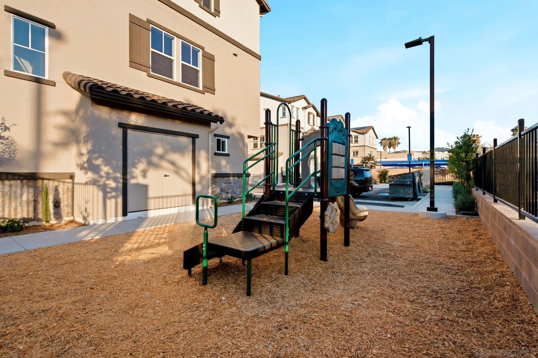 Photo #14: 260011413 Listing: Photo #14