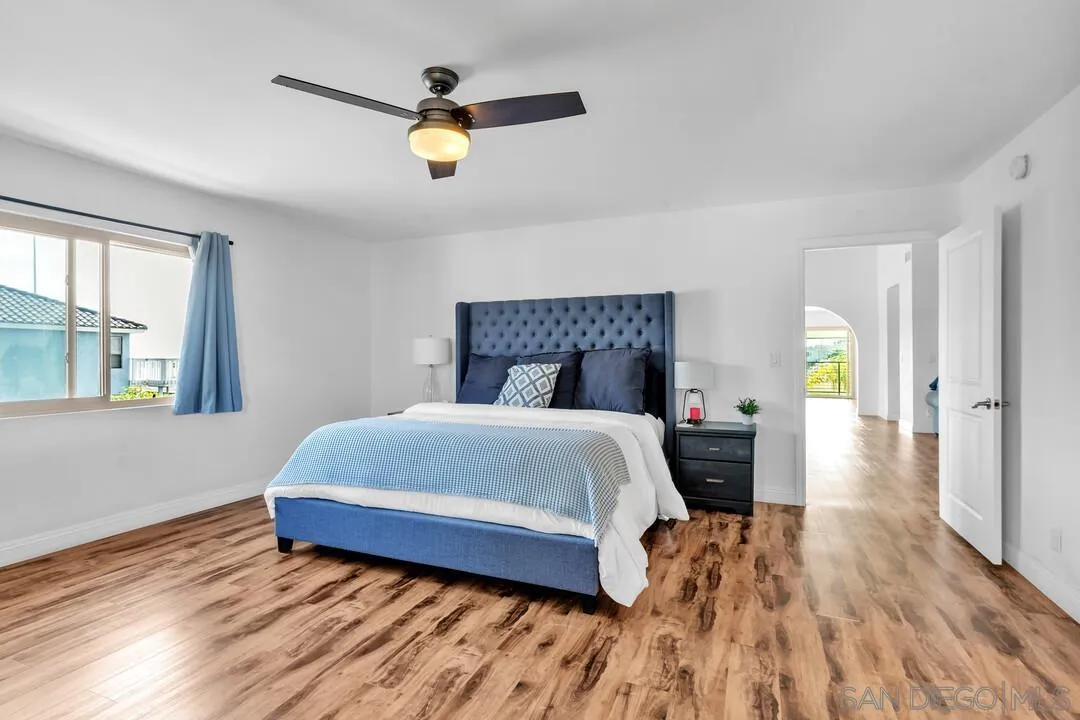 https://cdn.realtyfeed.com/cdn/127/260011423/04737faa15a025b16a6558ee8645a374.webp