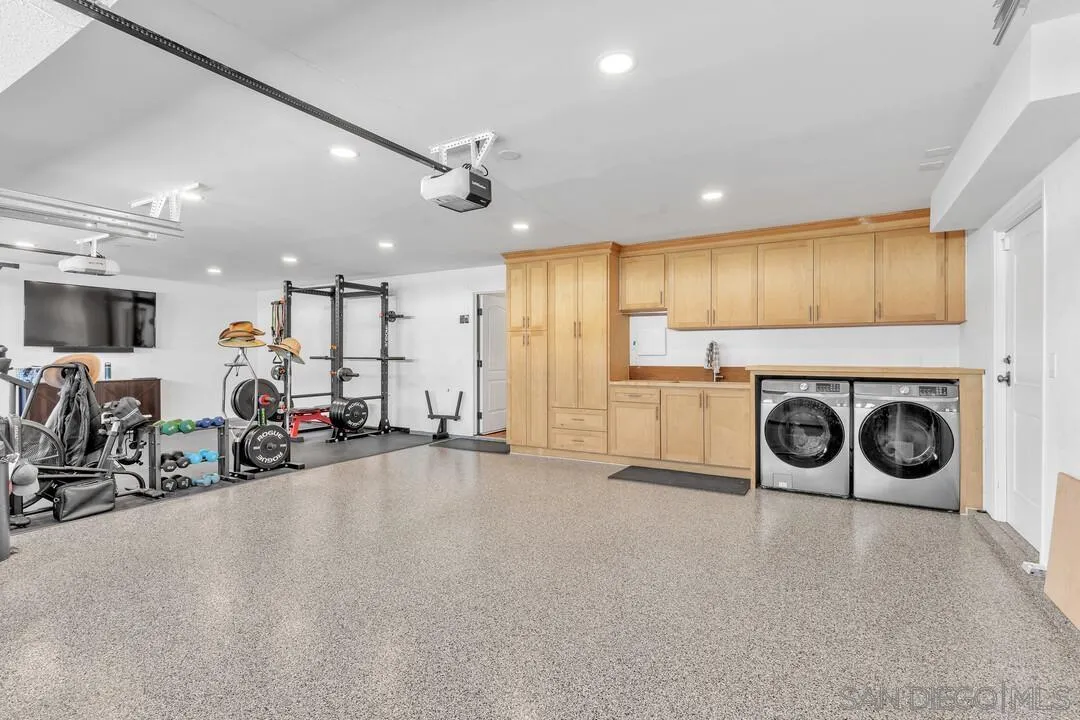 https://cdn.realtyfeed.com/cdn/127/260011423/82dc0978a2e066f94408ceb67f5364ba.webp