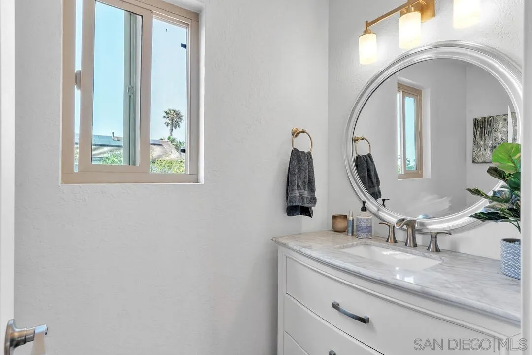 https://cdn.realtyfeed.com/cdn/127/260011423/c0f7715c2e8926248f7ea754207632e9.webp