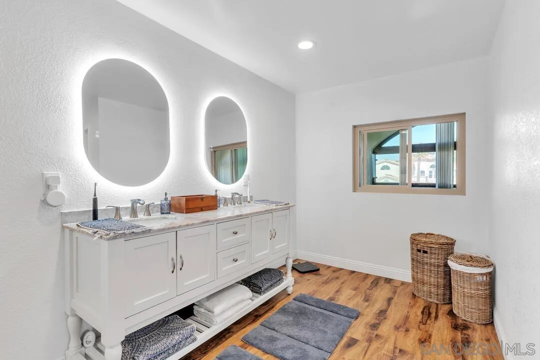 https://cdn.realtyfeed.com/cdn/127/260011423/de03a41a21b33d51abd941b002341a20.webp