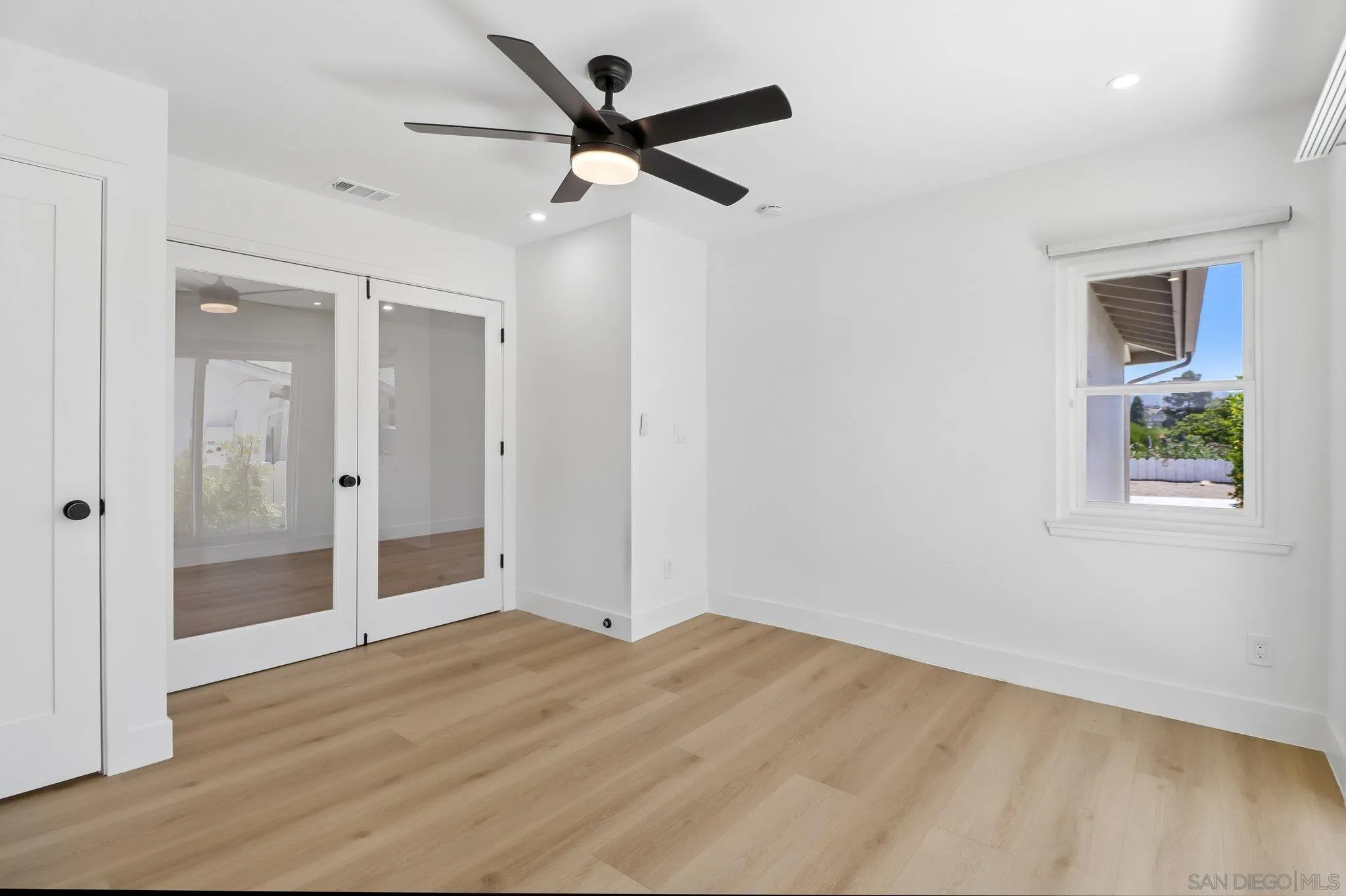 https://cdn.realtyfeed.com/cdn/127/260011424/846816274a5ab1322bf13c9a2015fd6f.webp