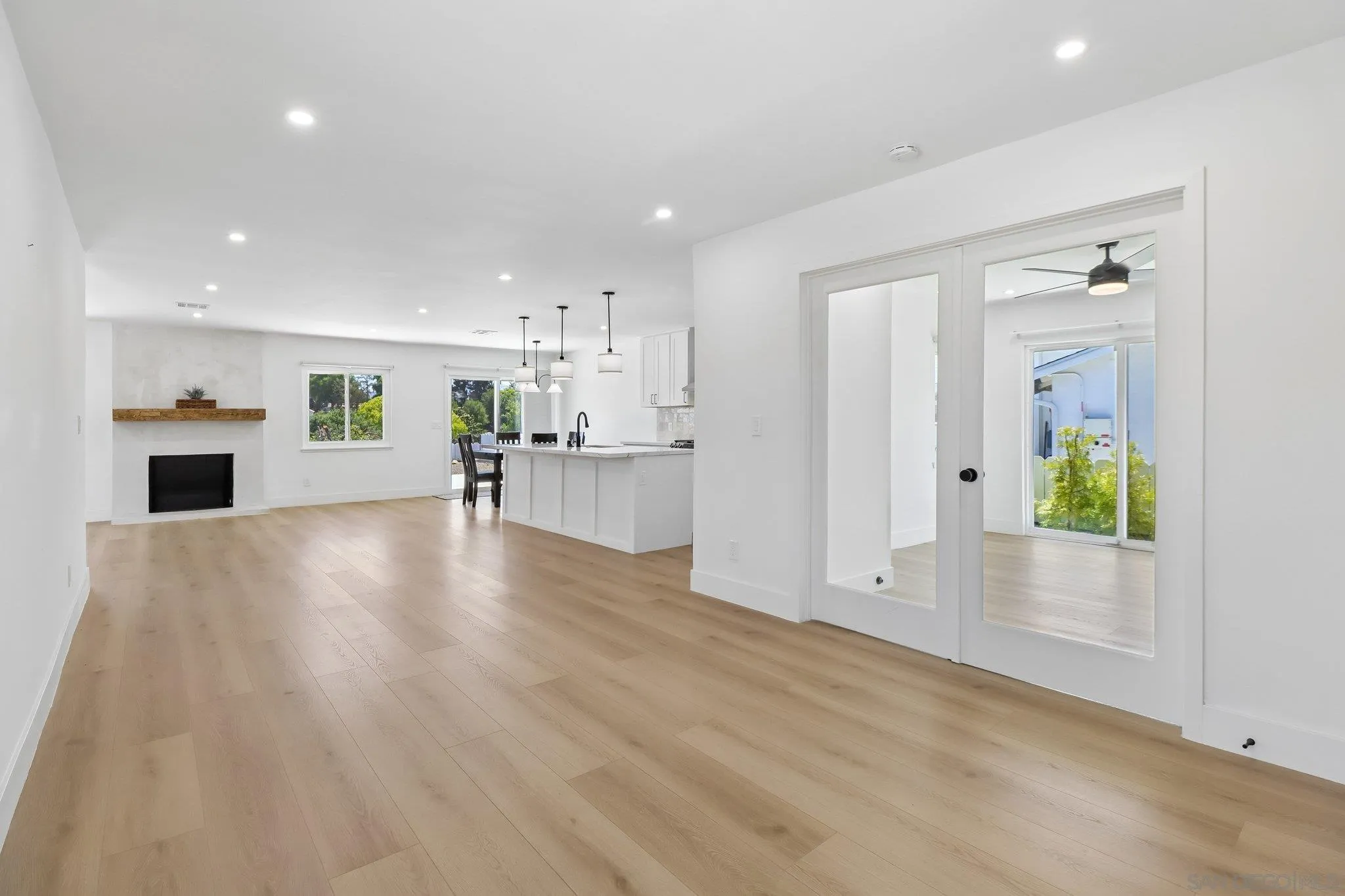 https://cdn.realtyfeed.com/cdn/127/260011424/b92a8977c2e8c9db43838afb2d7107b5.webp