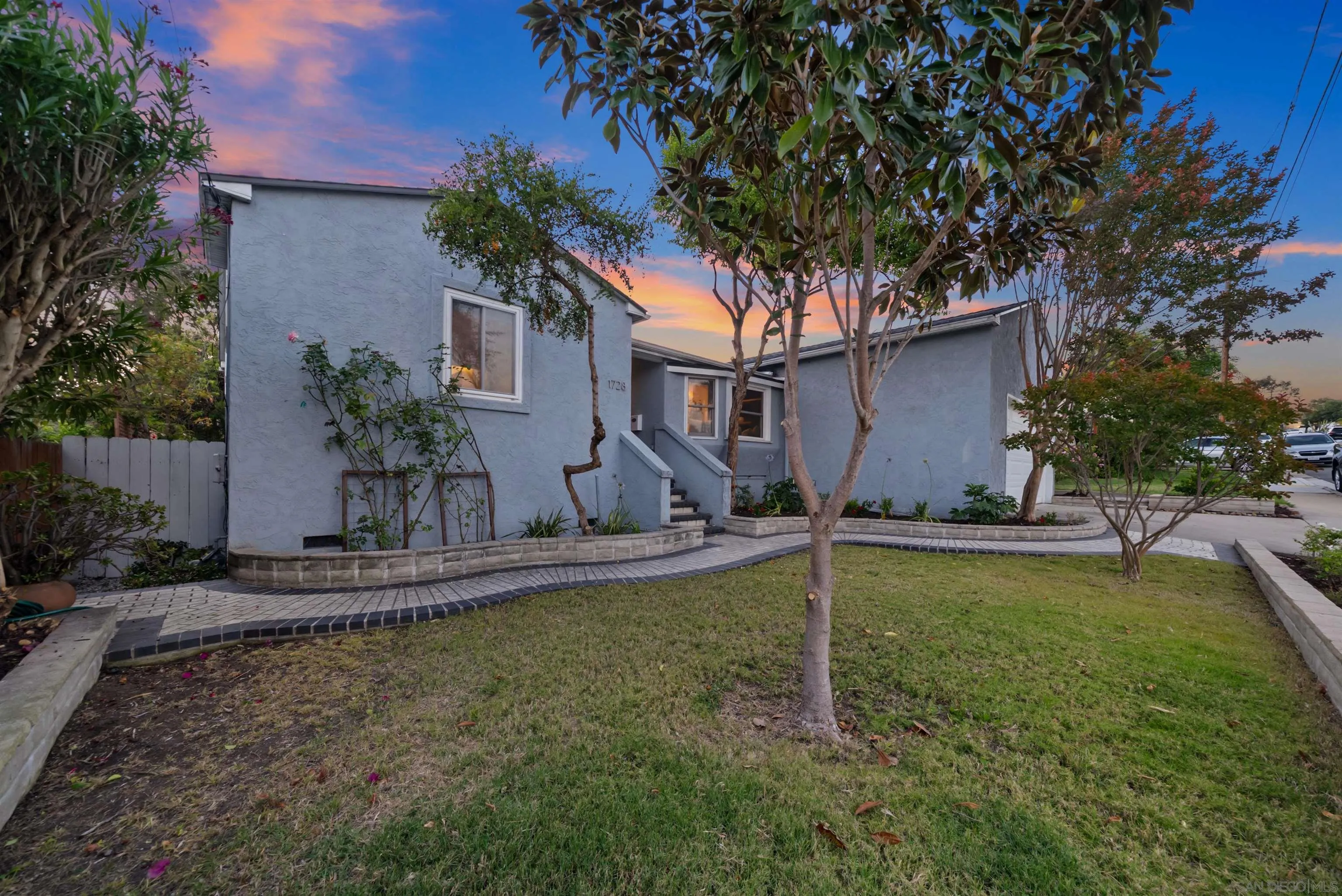 https://cdn.realtyfeed.com/cdn/127/260011426/25e13e55d3b994f111dfcd68347dd8b2.webp