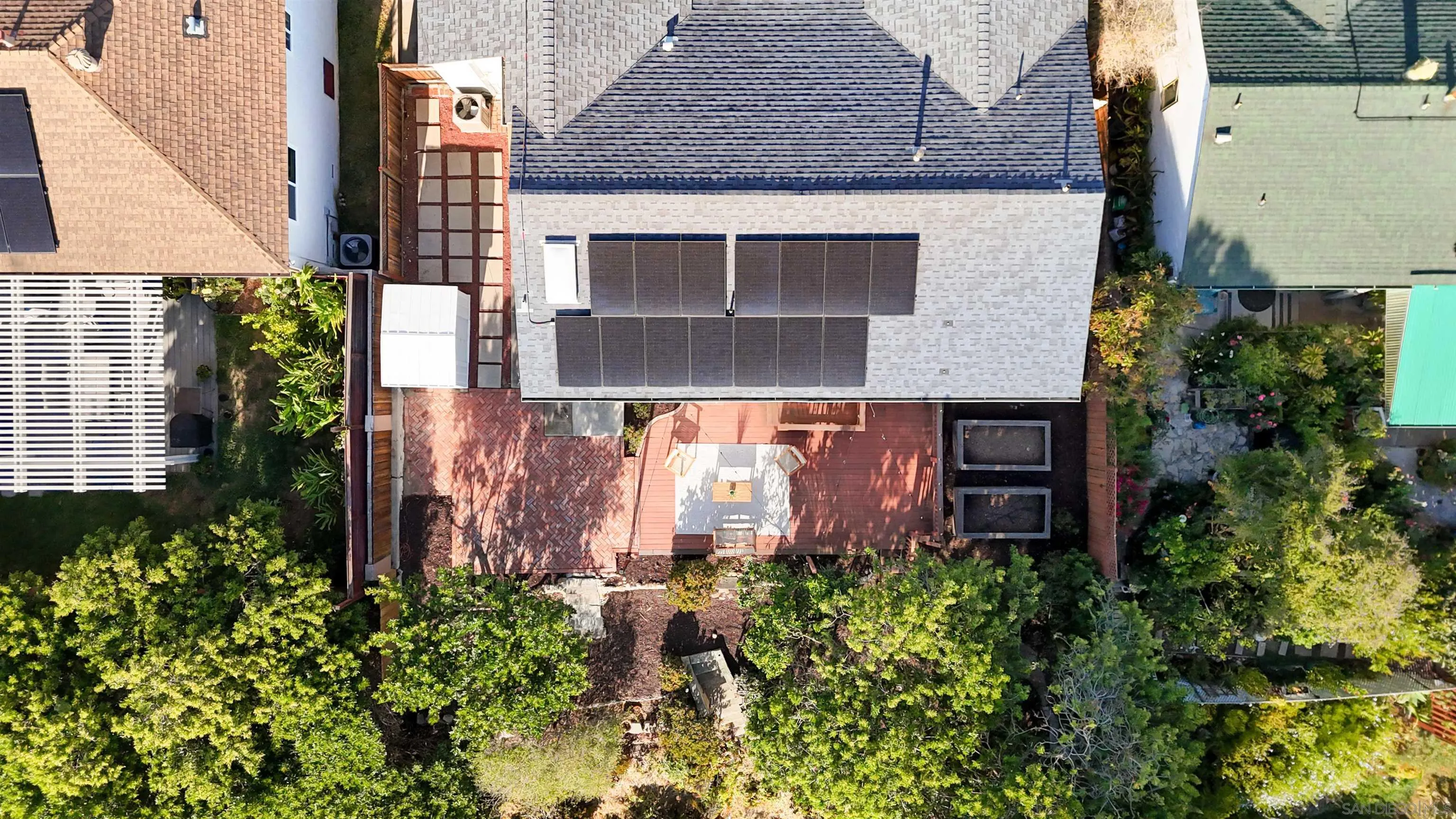 https://cdn.realtyfeed.com/cdn/127/260011426/4f3d5b57856b8cf811e2c7e3e592122a.webp