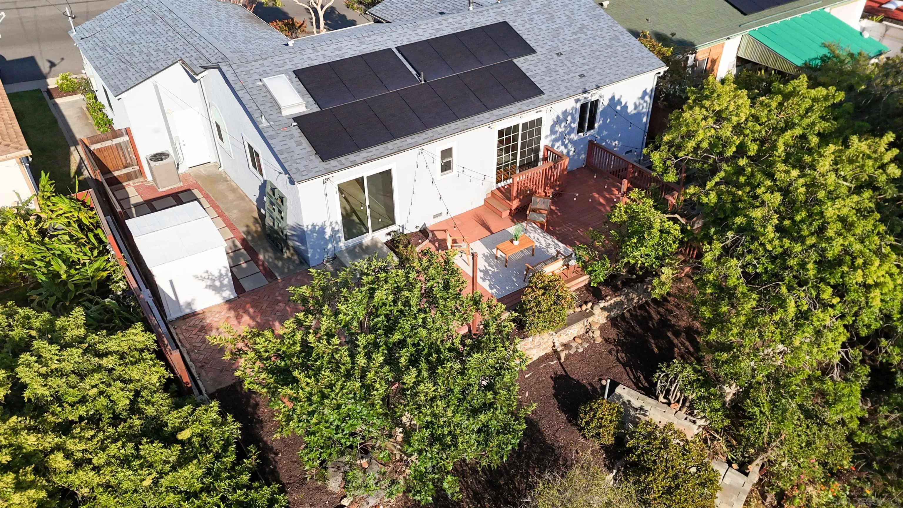 https://cdn.realtyfeed.com/cdn/127/260011426/5047d82af32641bb30a0714808a54563.webp