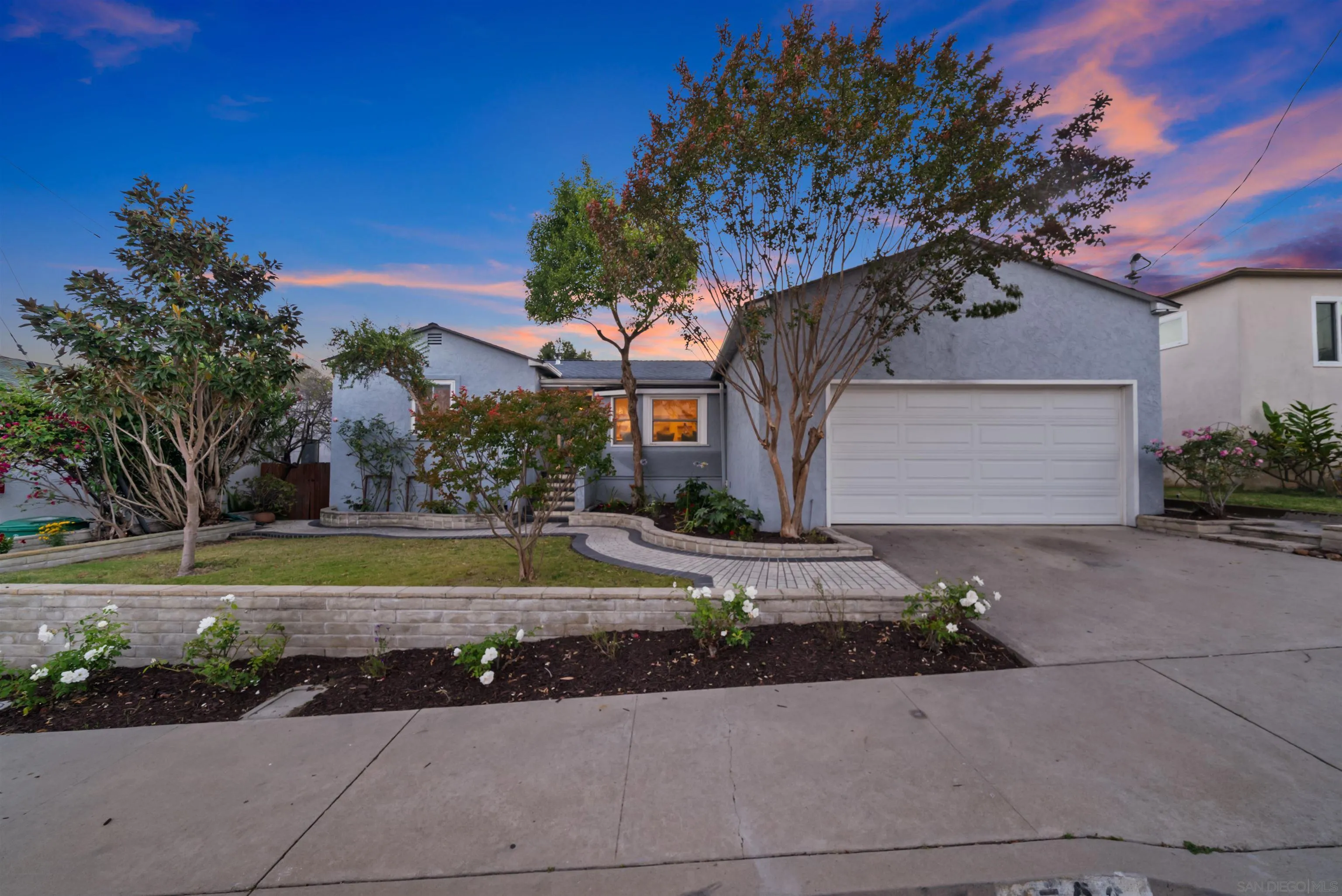 https://cdn.realtyfeed.com/cdn/127/260011426/8eb95ab2a79615e94c81608678eca120.webp