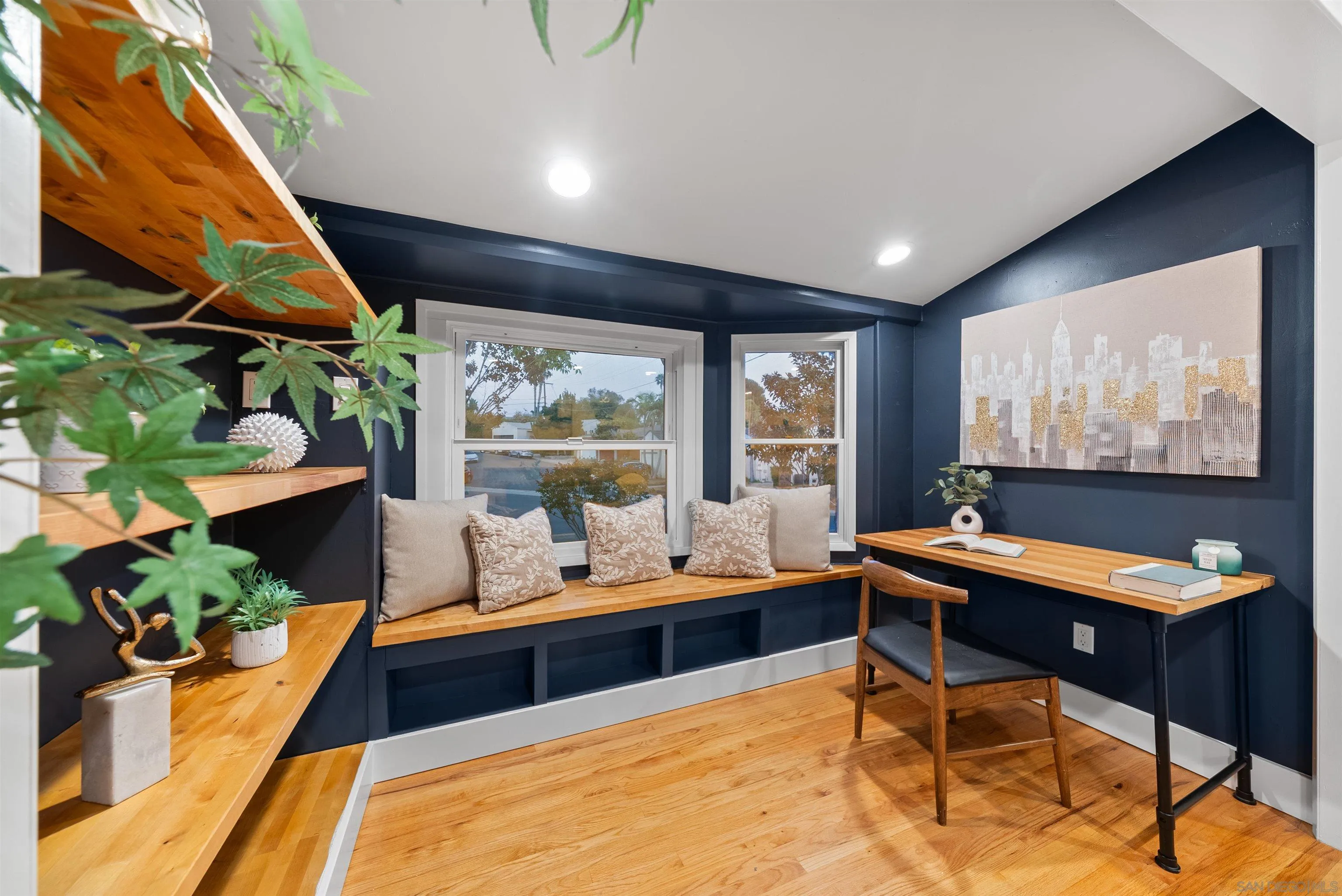https://cdn.realtyfeed.com/cdn/127/260011426/b031418bb20b1ef6afdcf9de2c107416.webp