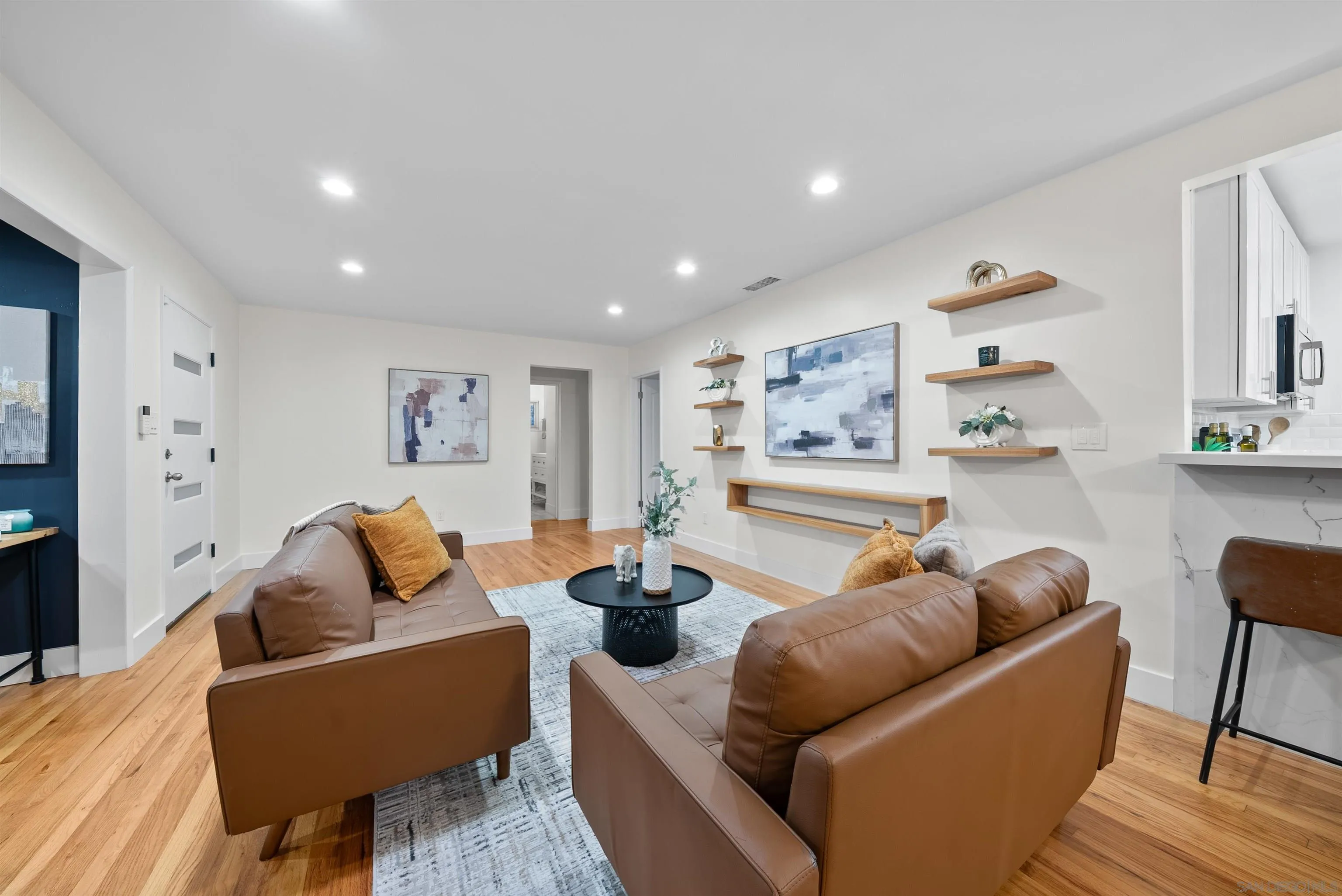 https://cdn.realtyfeed.com/cdn/127/260011426/b354d249452b758fee6ec21cb7ecd7a8.webp