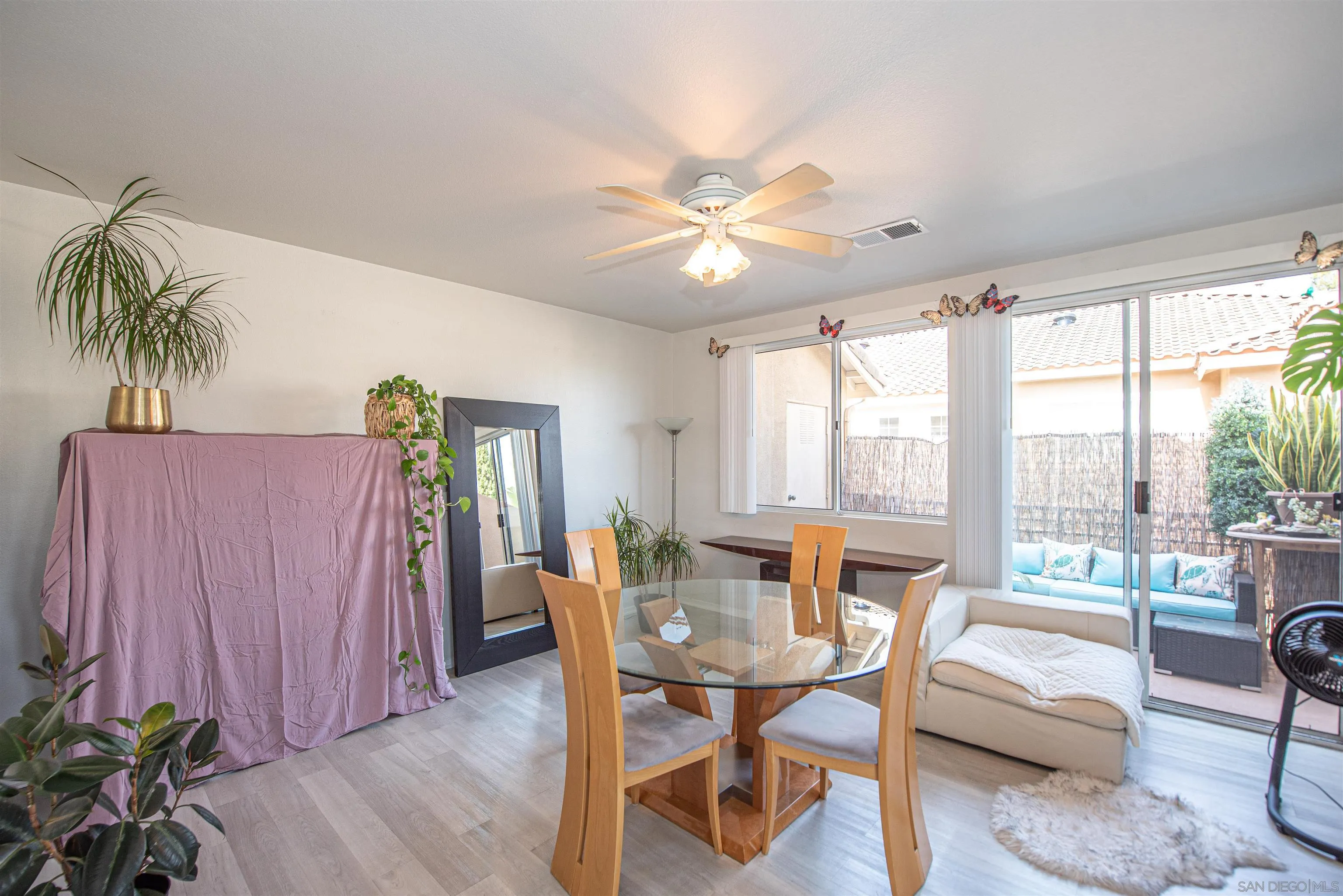 Photo #7: 260011427 Listing: Photo #7