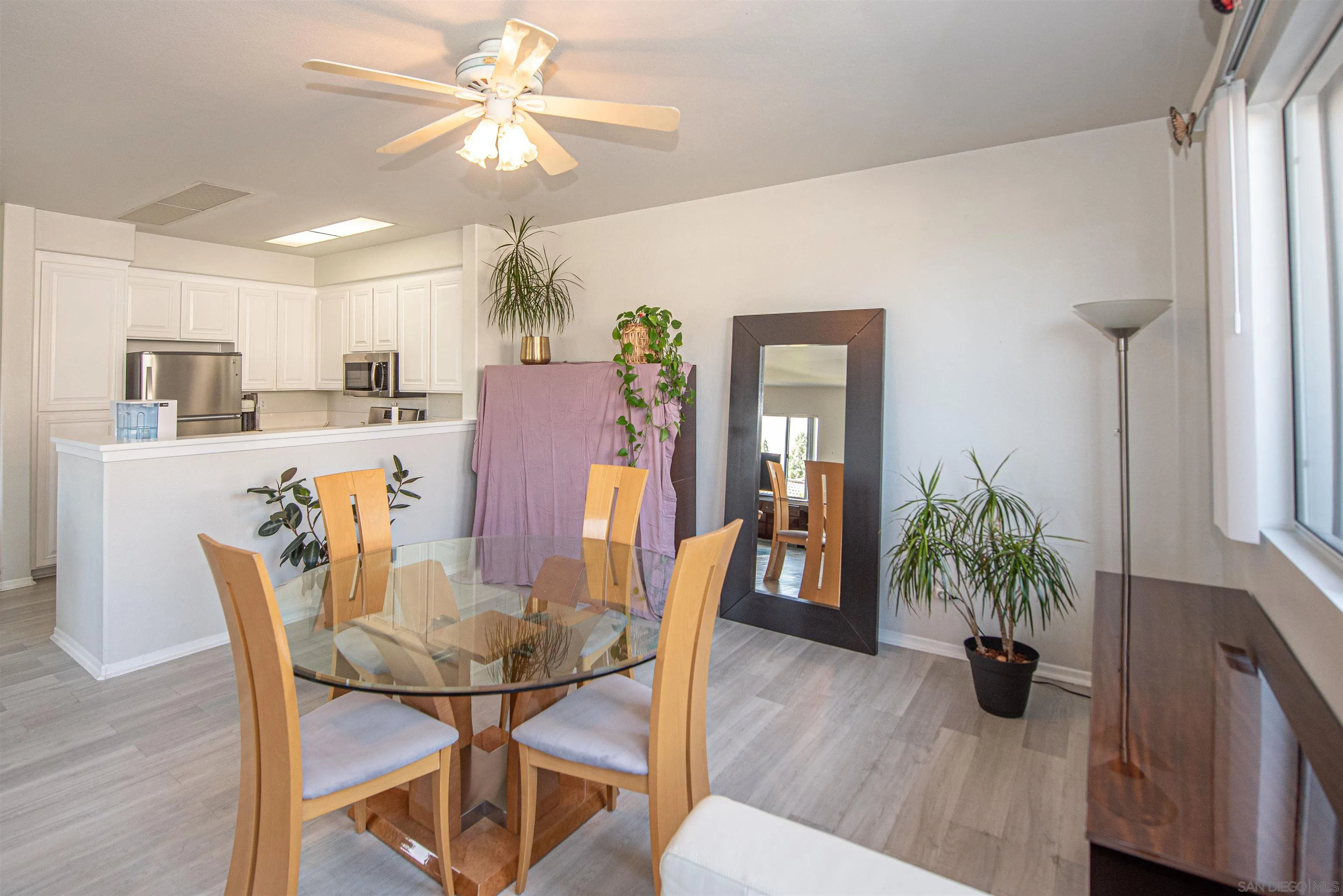 Photo #9: 260011427 Listing: Photo #9