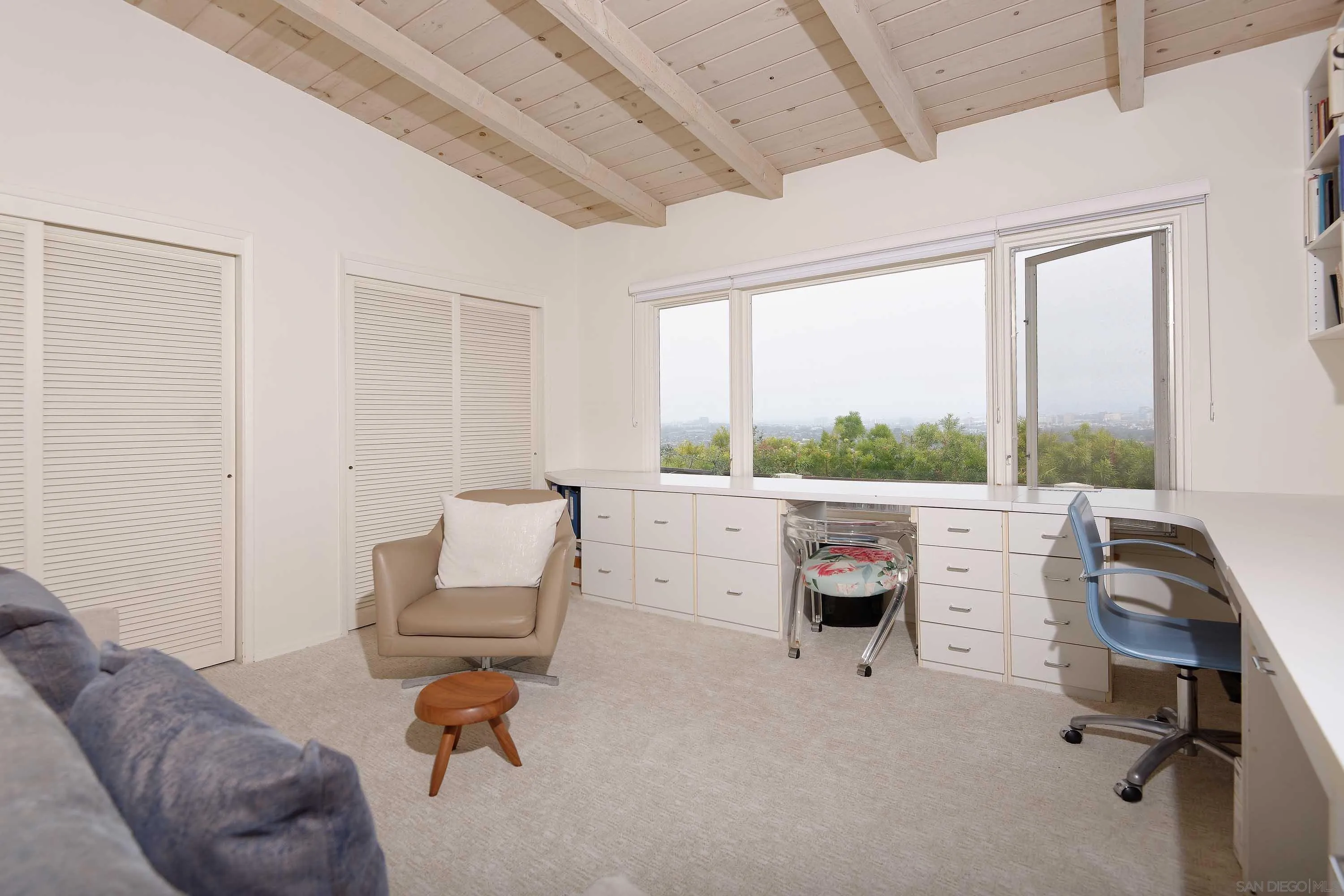 https://cdn.realtyfeed.com/cdn/127/260011428/1e6936e8eb624999fa79233b3dfa346d.webp